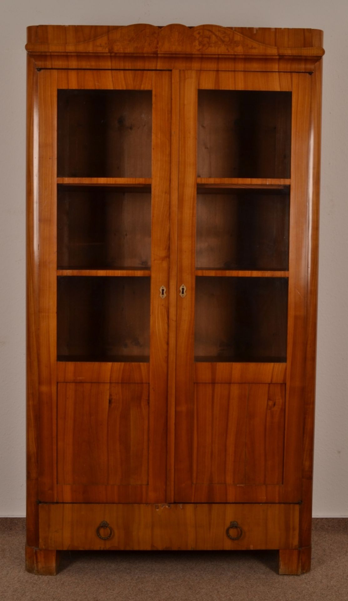 Bücherschrank, Biedermeier, mitteldeutsch um 1830/35, Kirschbaum massiv & furniert, zweitüriger