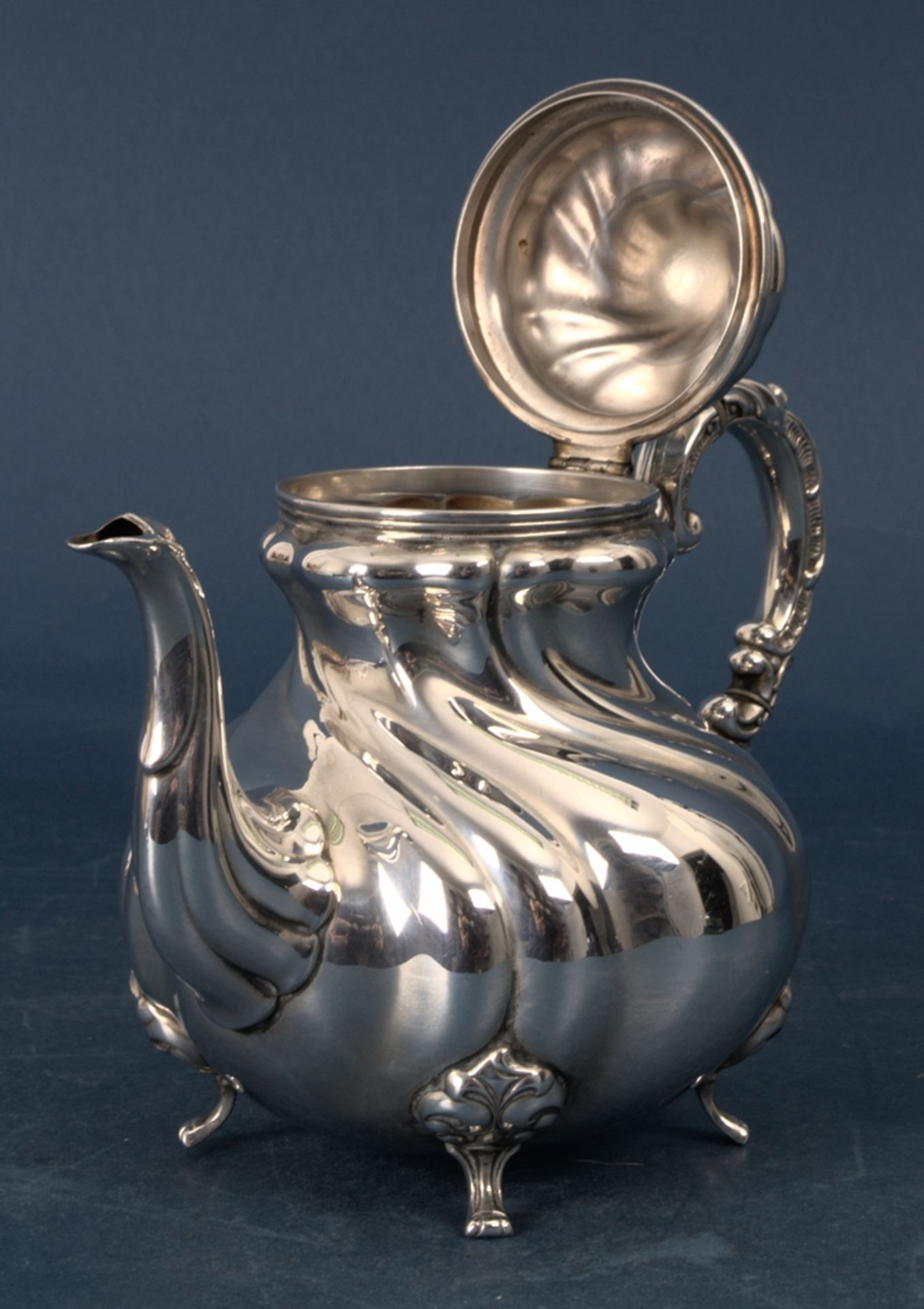 Bauchige Teekanne im Barockstil, massives 925er Sterlingsilber, Höhe ca. 18 cm, ca. 355 gr. - Image 3 of 8