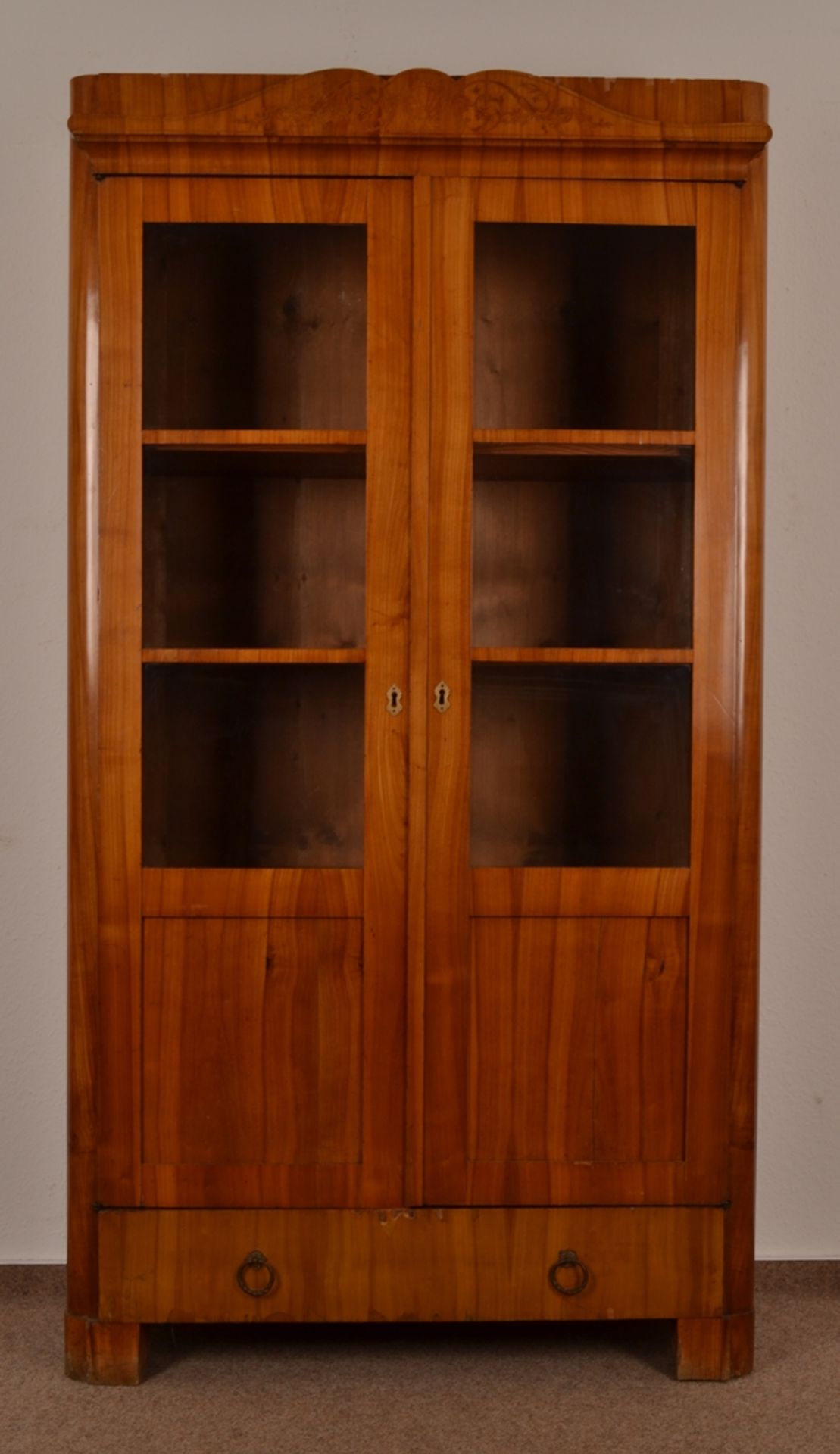 Bücherschrank, Biedermeier, mitteldeutsch um 1830/35, Kirschbaum massiv & furniert, zweitüriger - Bild 2 aus 19