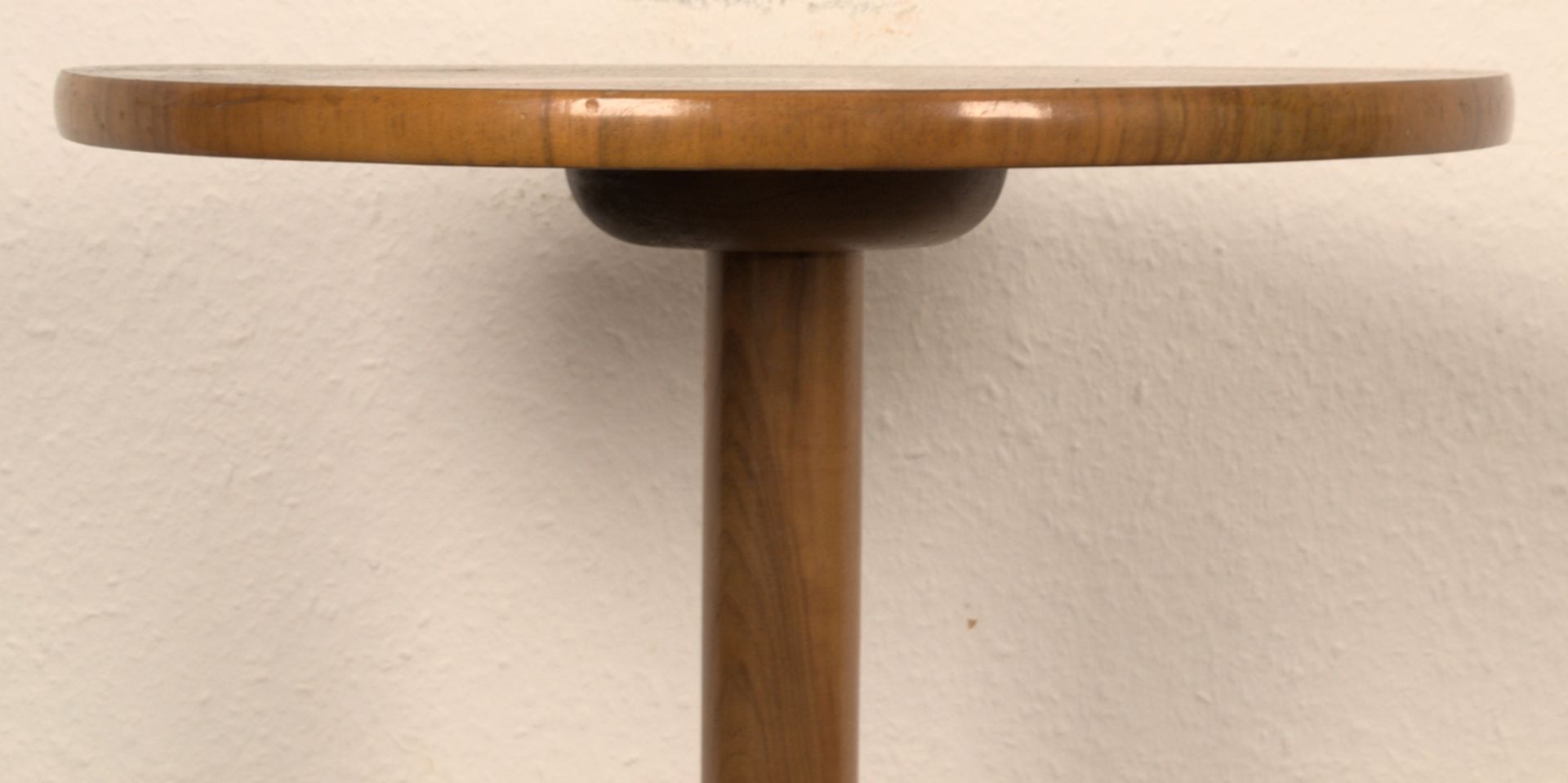 Rundes Lampentischchen, Biedermeier-Stil 19./20. Jhd., Höhe ca. 75 cm, Durchmesser ca. 42 cm. - Image 4 of 5