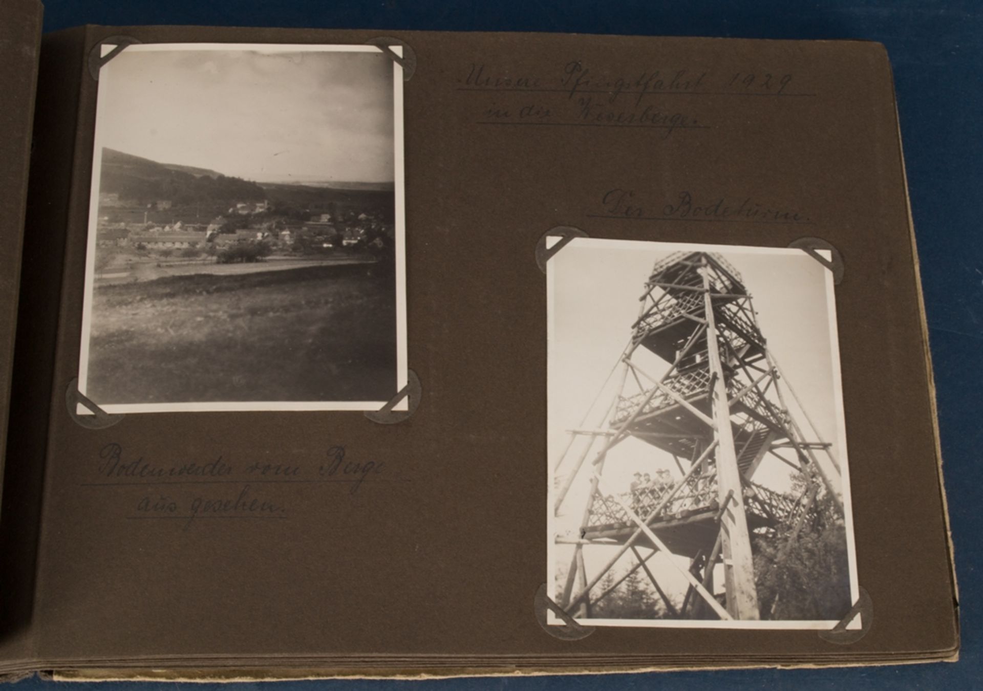 Privates Fotoalbum mit ca. 136 schwarz/weiß Aufnahmen der 1920er/ 30er Jahre aus der Region - Image 6 of 14