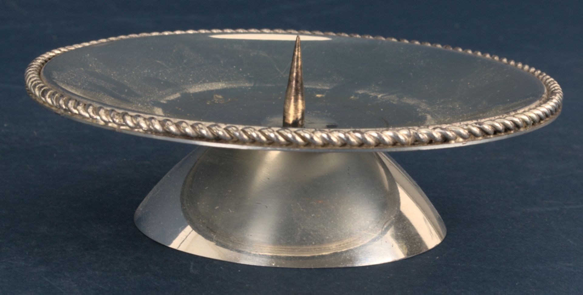 10teiliges Konvolut überwiegend versilberter Objekte, bestehend aus Zuckerzange, 800er Silber (Länge - Image 6 of 11