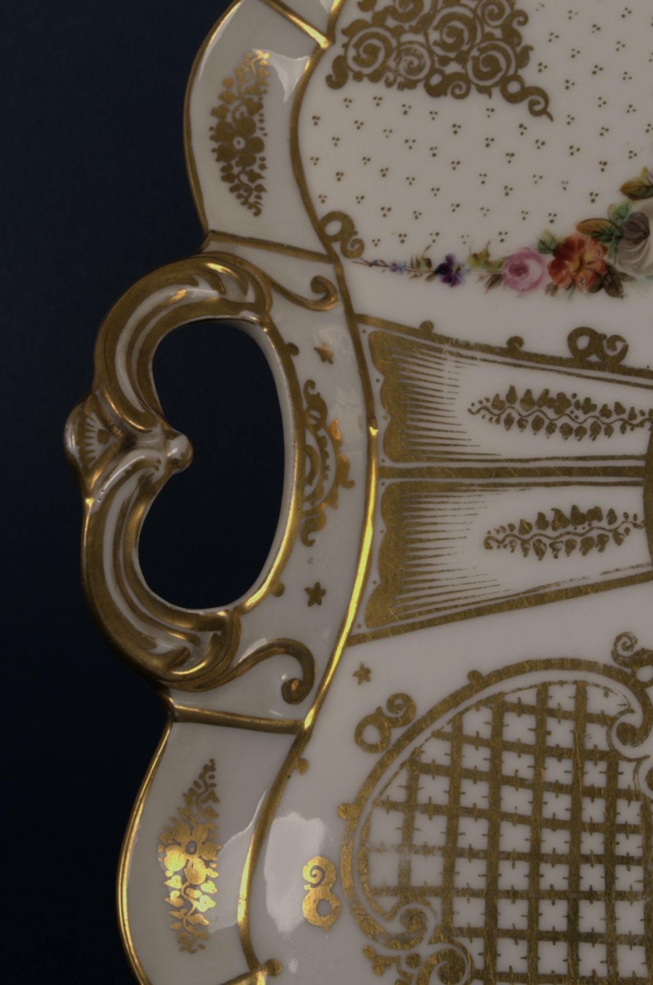4teiliges Set, ungemarktes Weißporzellan mit polychromem Floral - & üppigem Golddekor; Belle - Image 12 of 16