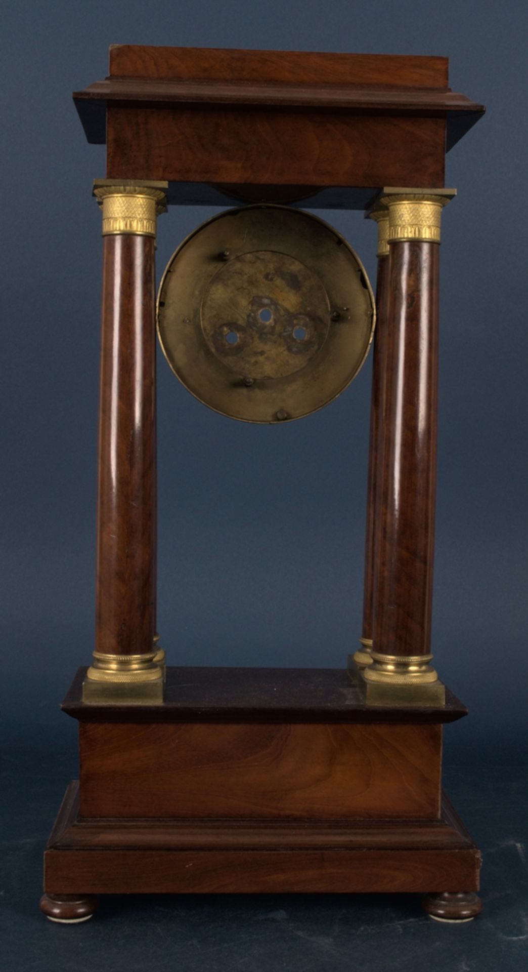 Antikes Pendulen-Gehäuse, sehr schönes erhaltenes Mahagonigehäuse des 19. Jhds., mit feinem - Bild 9 aus 12