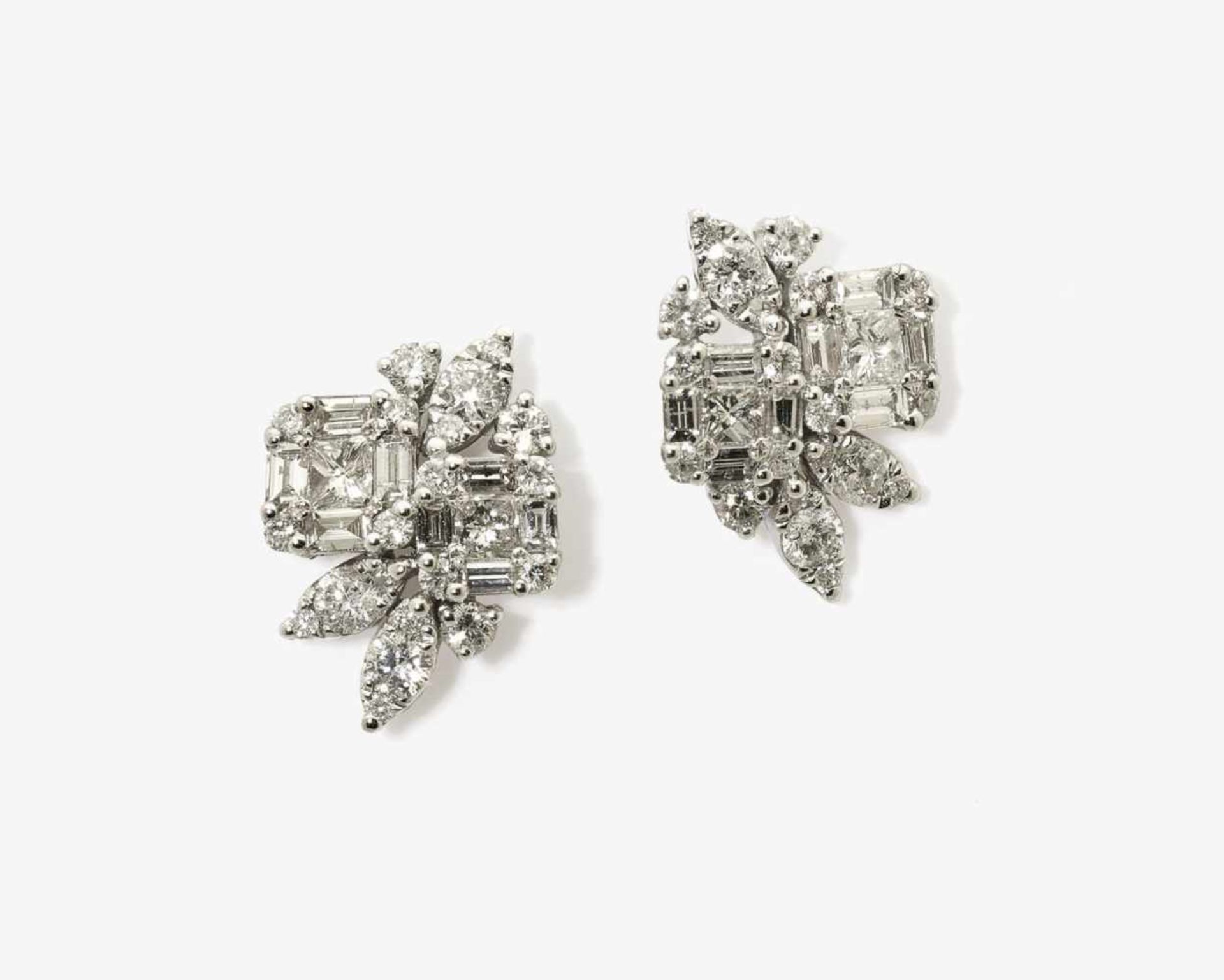 A Pair of Stylised Floral Diamond Earrings