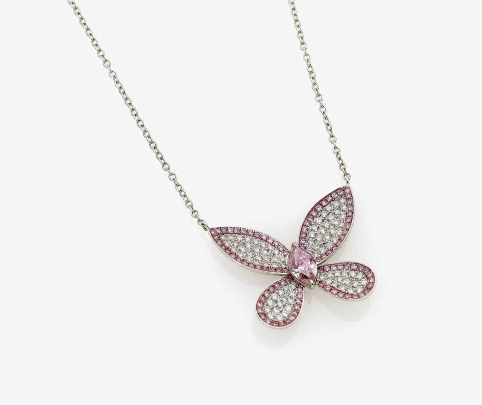 A Natural Pink and Purple Diamond ''Butterfly'' Necklace - Bild 2 aus 3