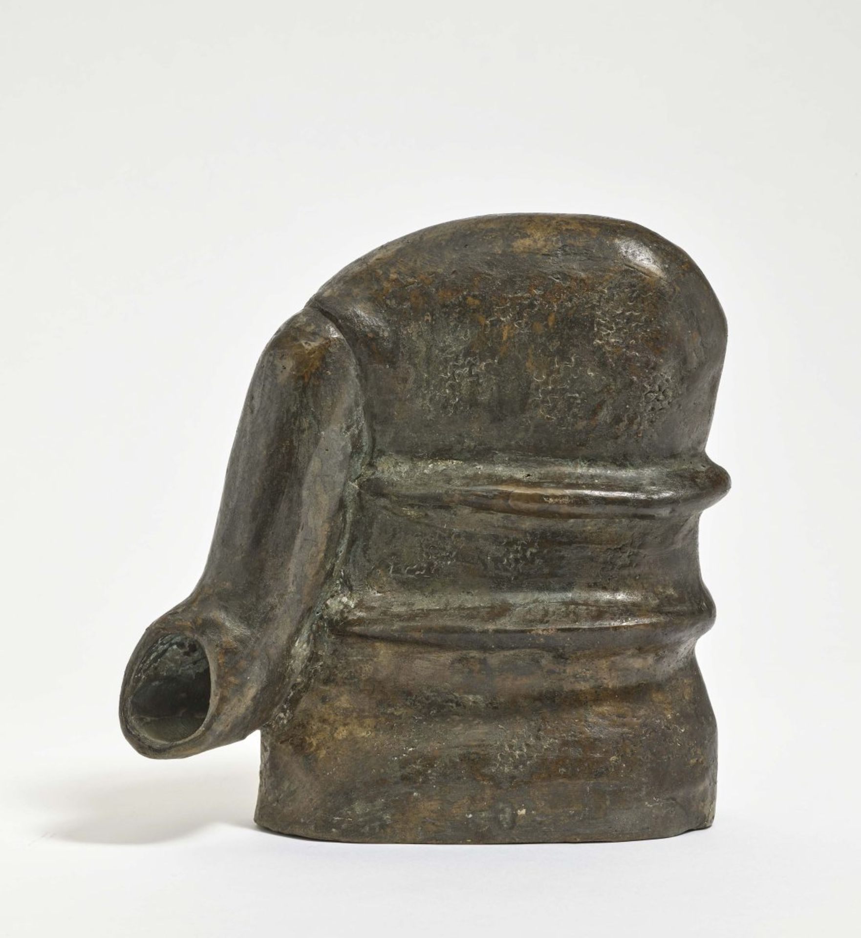 Bindl, Andreas1928 Grünthal/Obbayern - 2010 FaistenhaarOhne Titel. 1970Bronze26 x 24 cm Unten