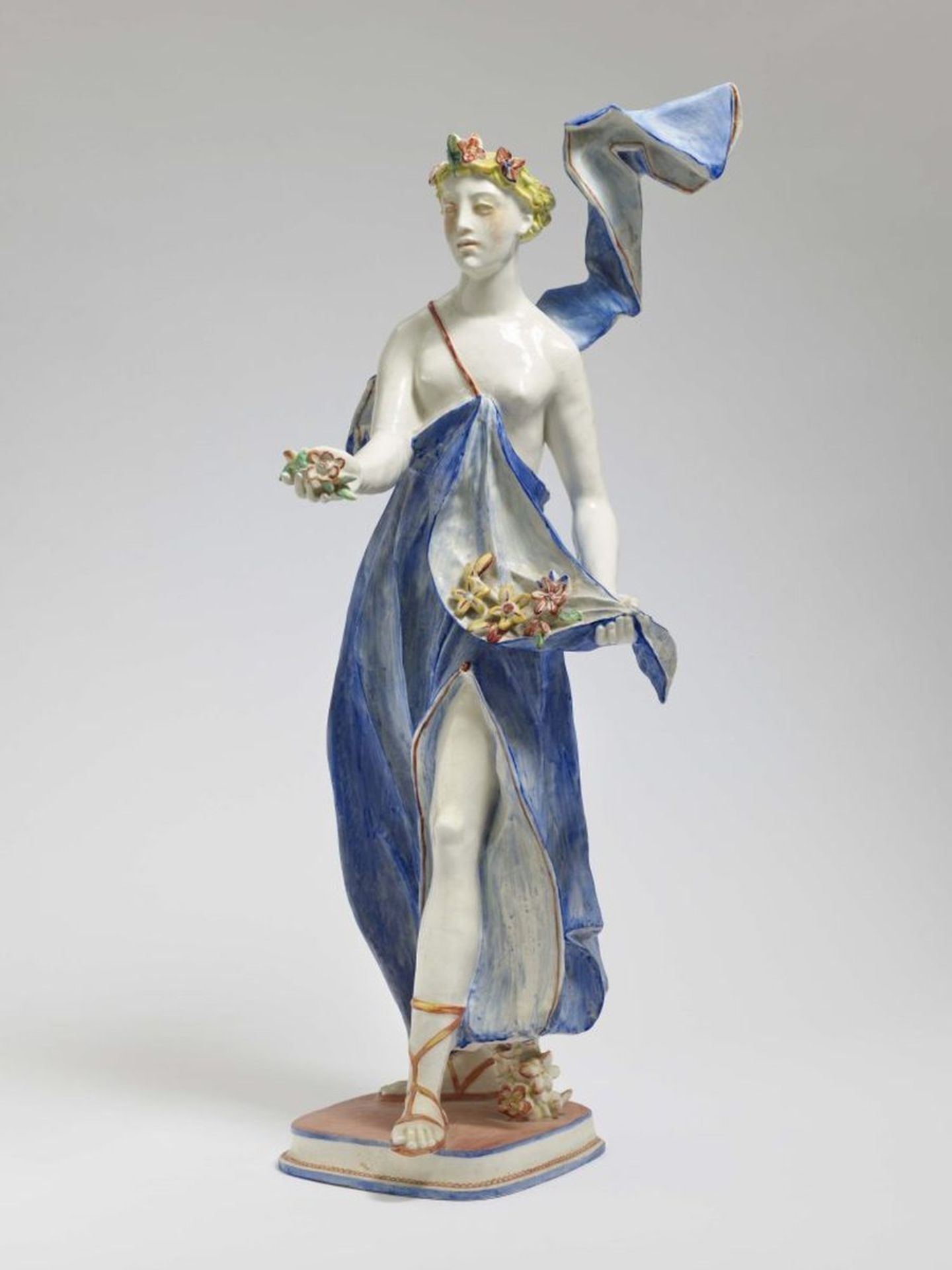 "Flora"Nymphenburg, ab 1925, Josef Wackerle Porzellan. Farbige Bemalung. Blaues Gewand, braun