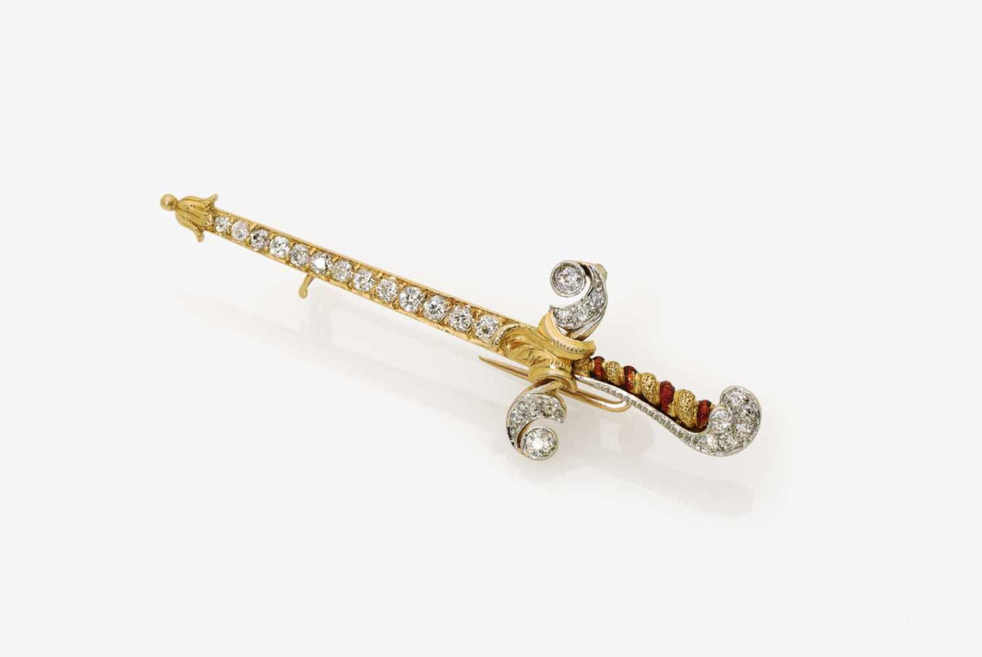 Stabnadel in Form eines Schwertes besetzt mit Diamanten und EmailEngland, um 1885 Gelbgold 750/- und