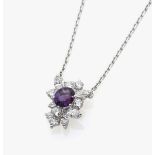 Anhängerkette mit einem Amethyst, Brillanten und Diamanten