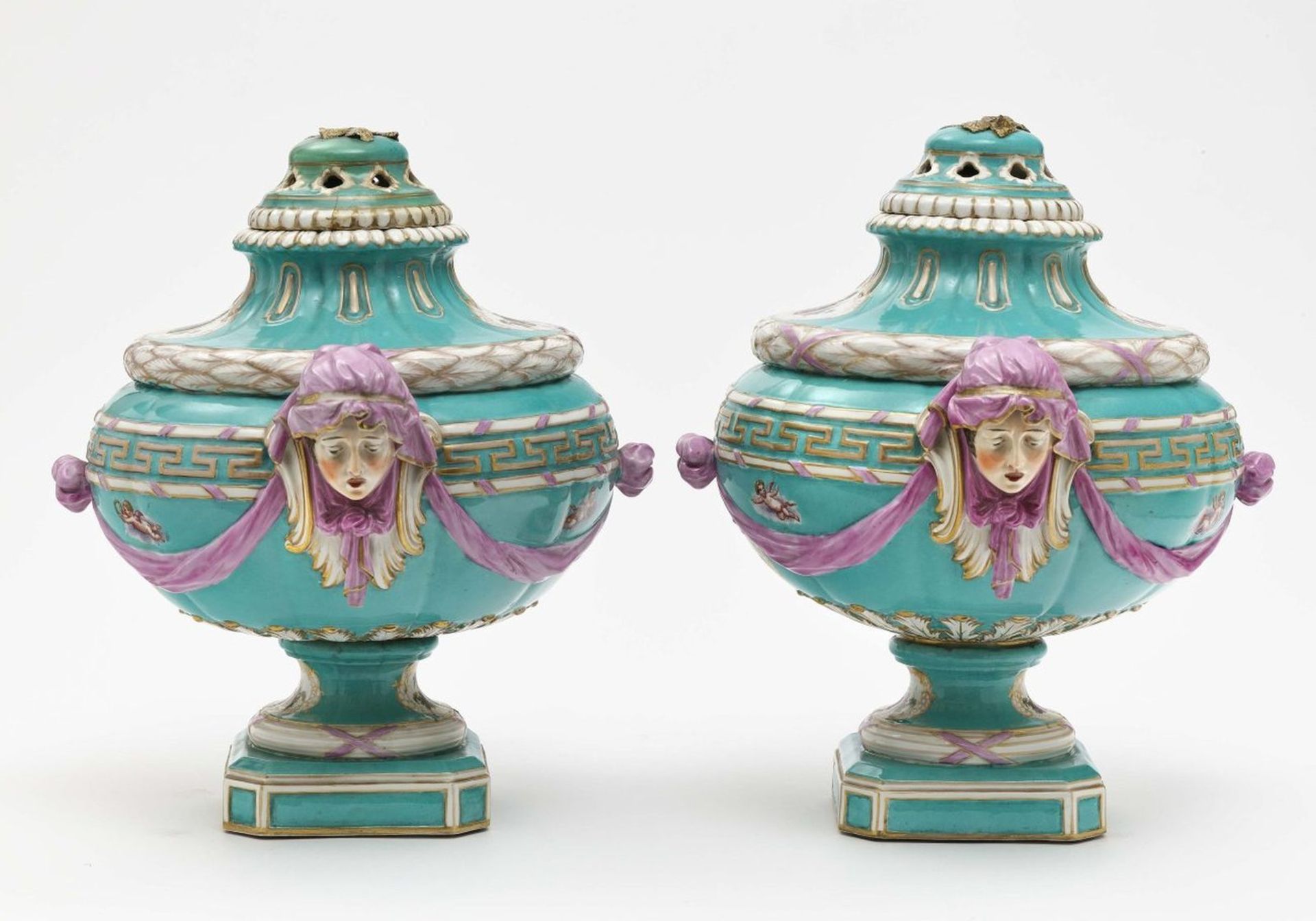 Ein Paar Potpourri-Vasen - Bild 2 aus 3
