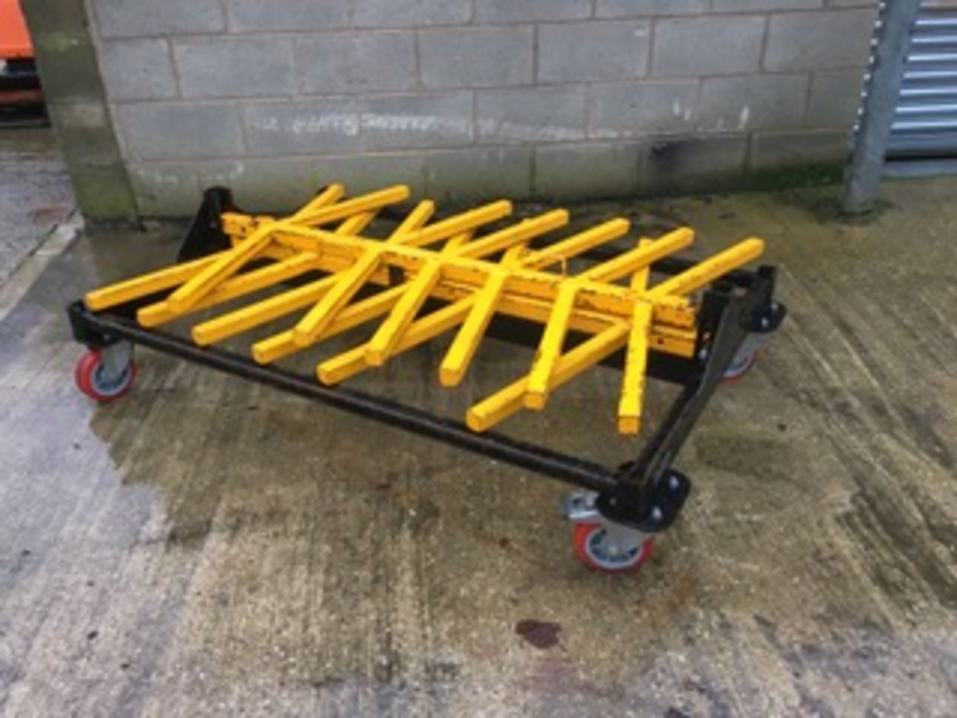 PIPE RACK/TROLLEY