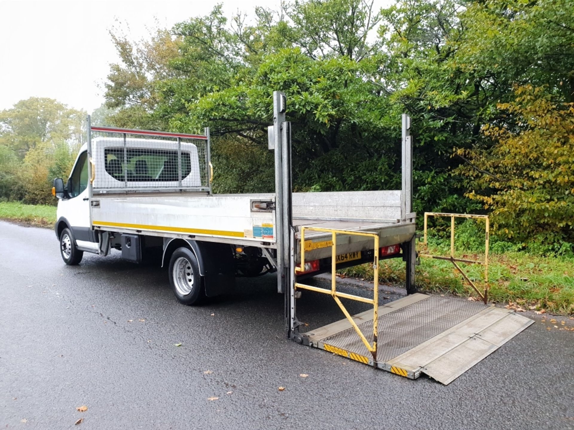 2014 Ford Transit Dropside Truck with Tail lift - Image 11 of 11