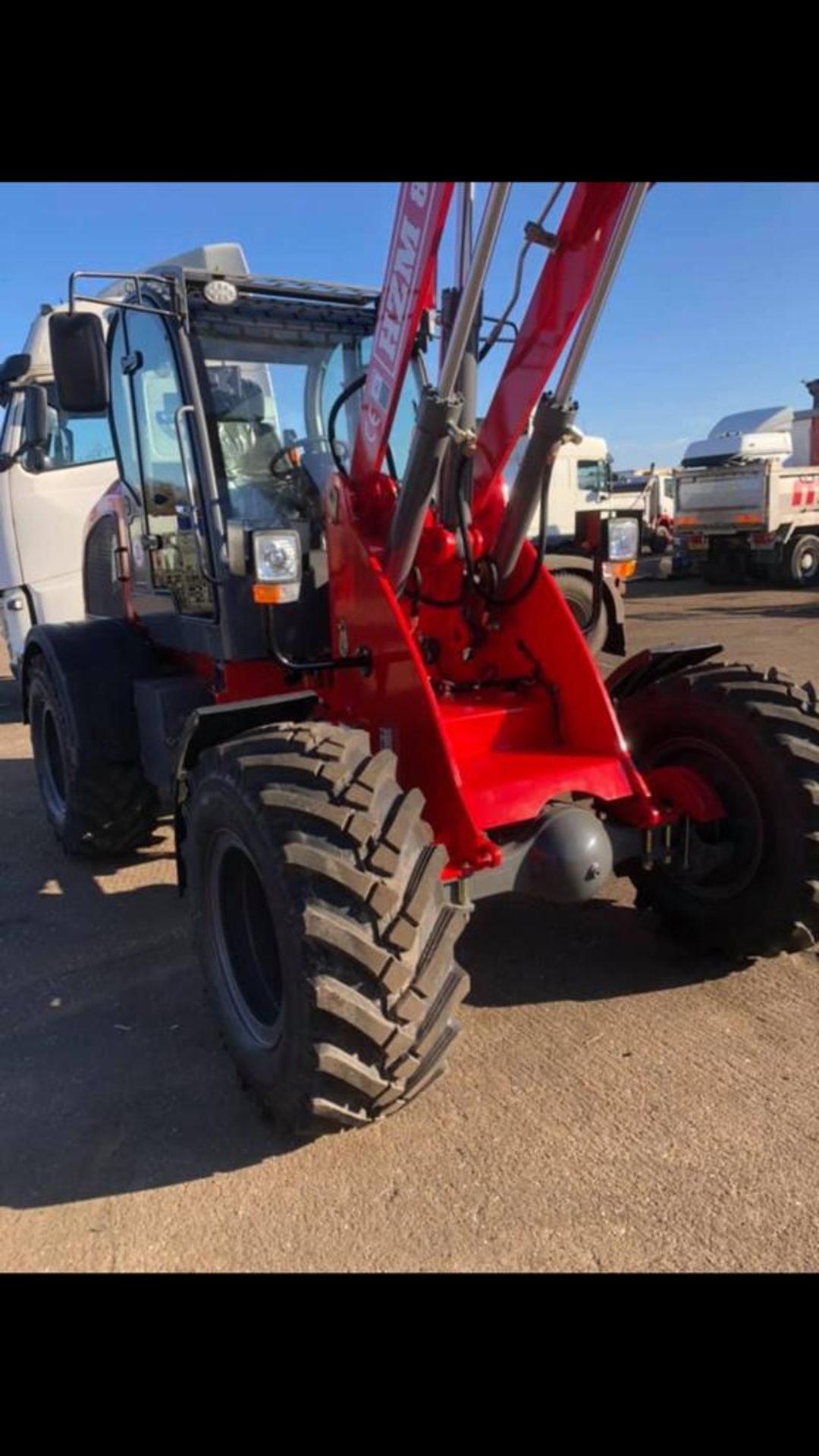 New HZM 2.5 ton Loading shovel - Image 6 of 38