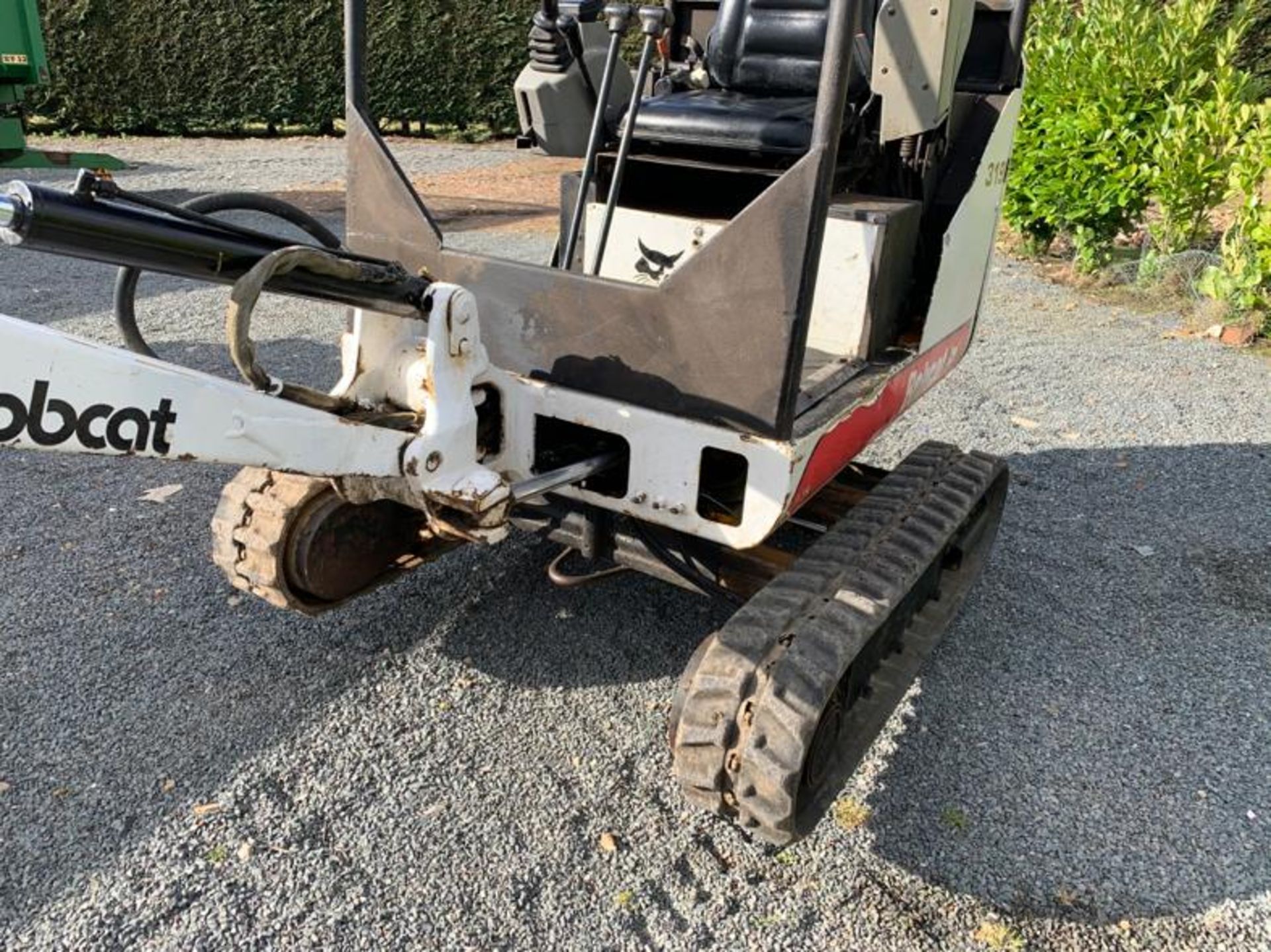 Bobcat 319 Mini Digger - Image 5 of 8