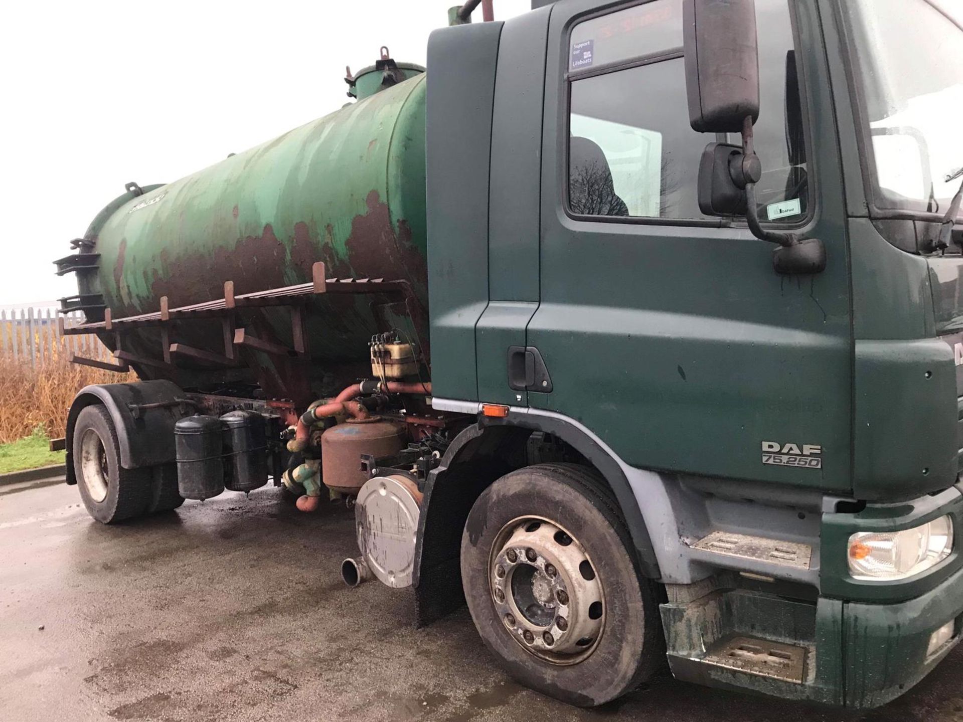 2003 DAF75 Tanker Lorry