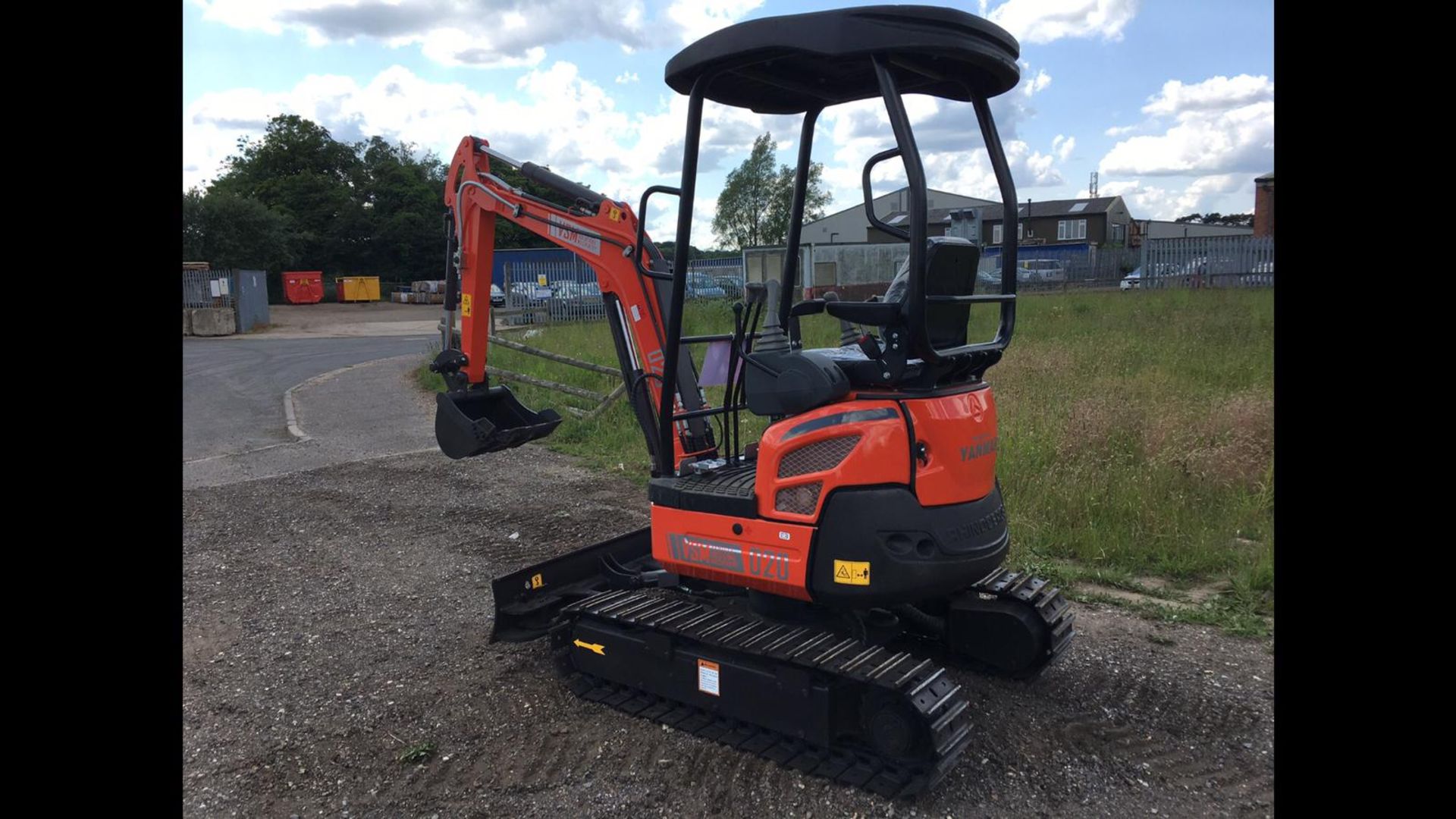 New two tonne Mini Digger - Image 14 of 16