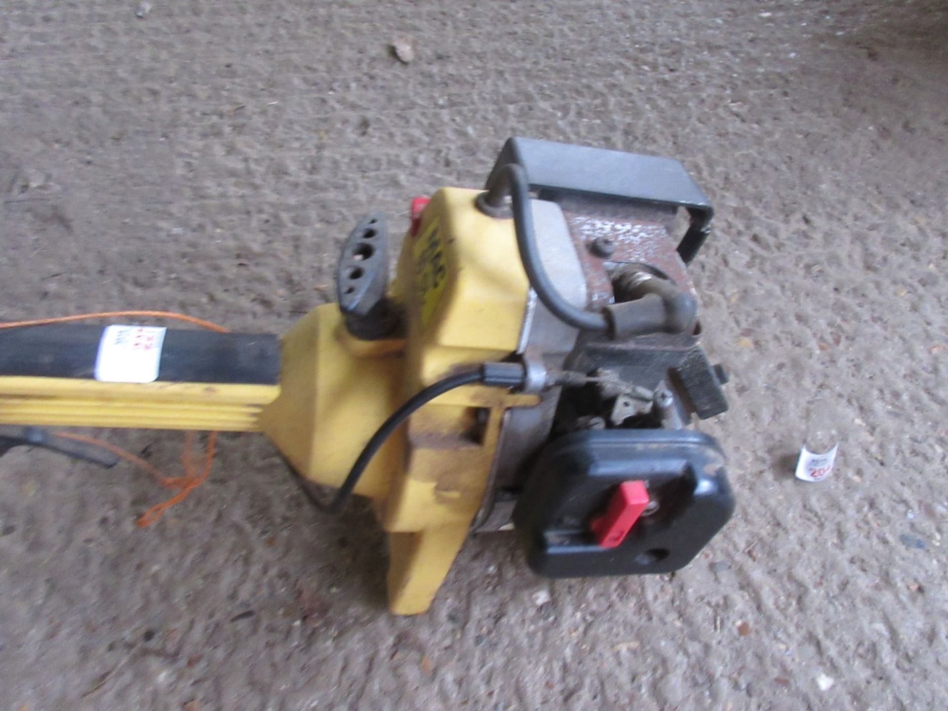 MAC petrol Strimmer/Brush Cutter - Image 3 of 3