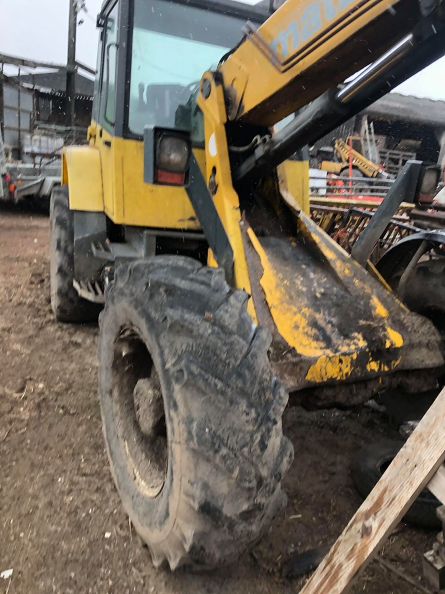 MATBRO TR250 TELEHANDLER, VENDOR ADVISES NEEDS HYDRAULIC PUMP AND WAS WORKING UNTIL IT FAILED - Image 6 of 6