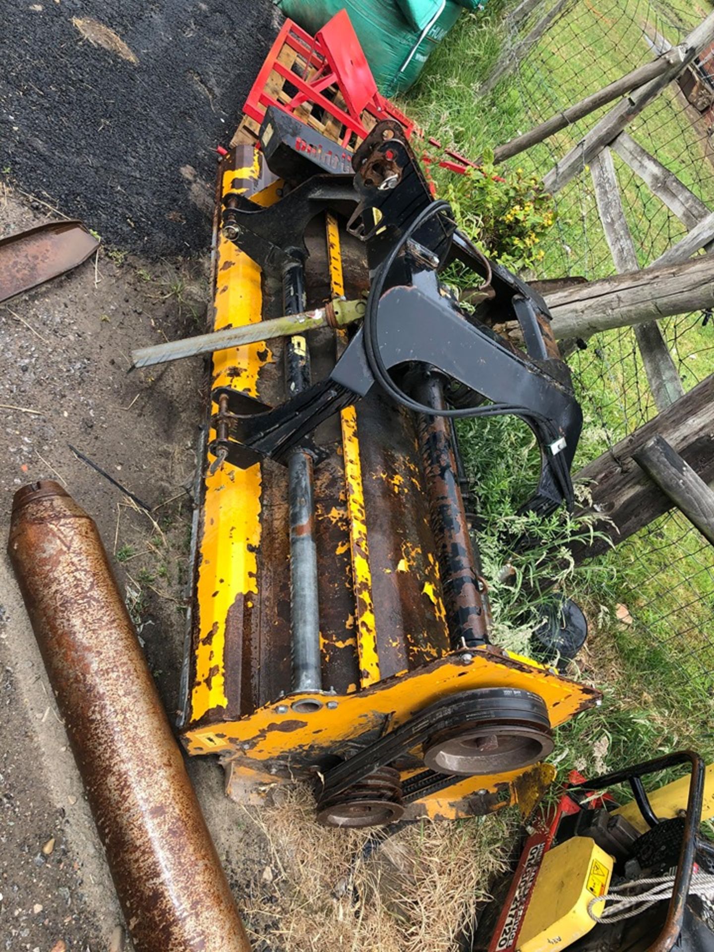 FLAIL MOWER, ADVISED REQUIRES ROLLER REPAIR