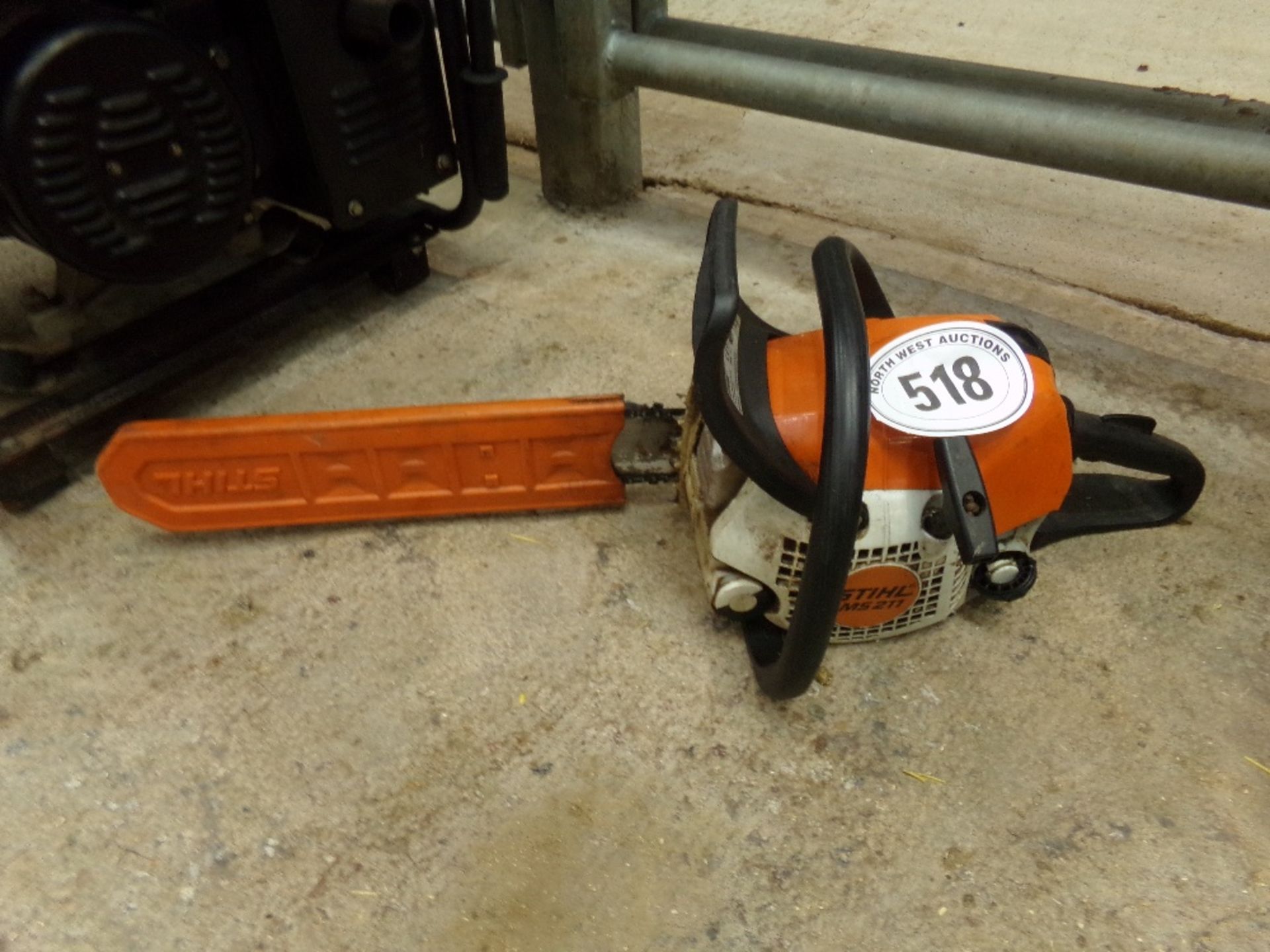 STIHL MS211 CHAINSAW