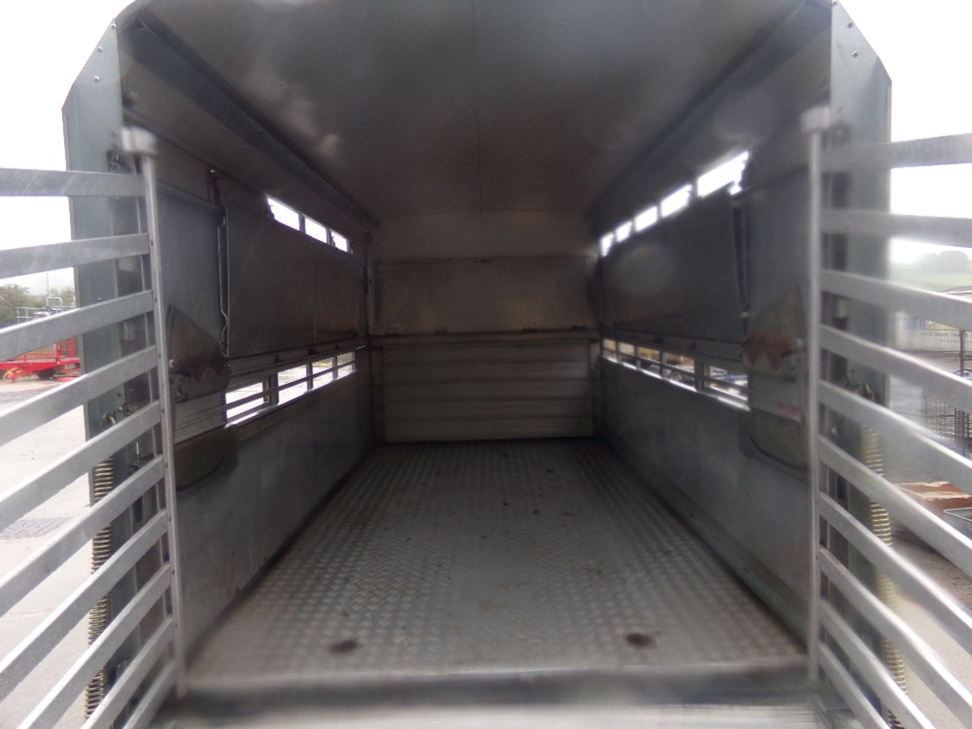 IFOR WILLIAMS 12FT LIVESTOCK TRAILER - Image 6 of 7