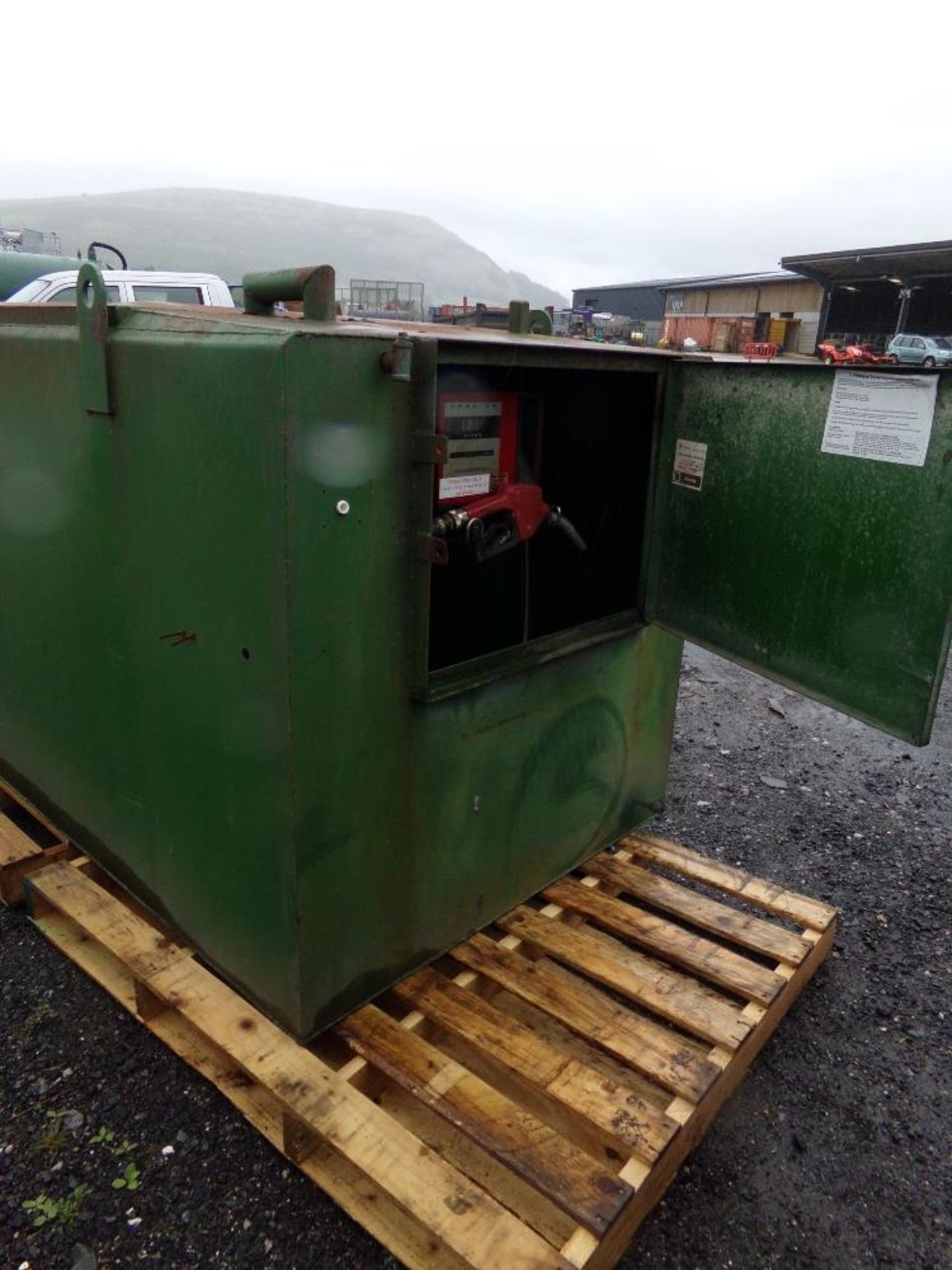 FUEL TANK WITH PUMP AND HOSE - Image 5 of 5