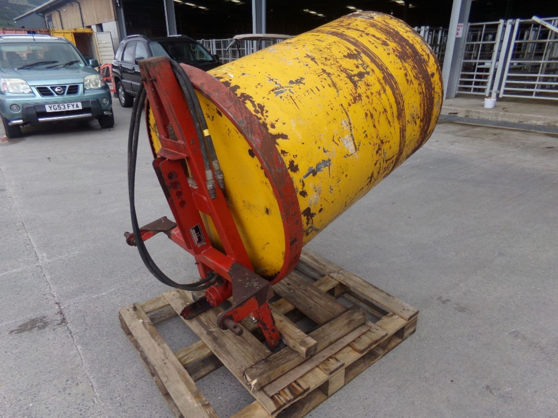 HEAGLE HYDRAULIC CEMENT MIXER