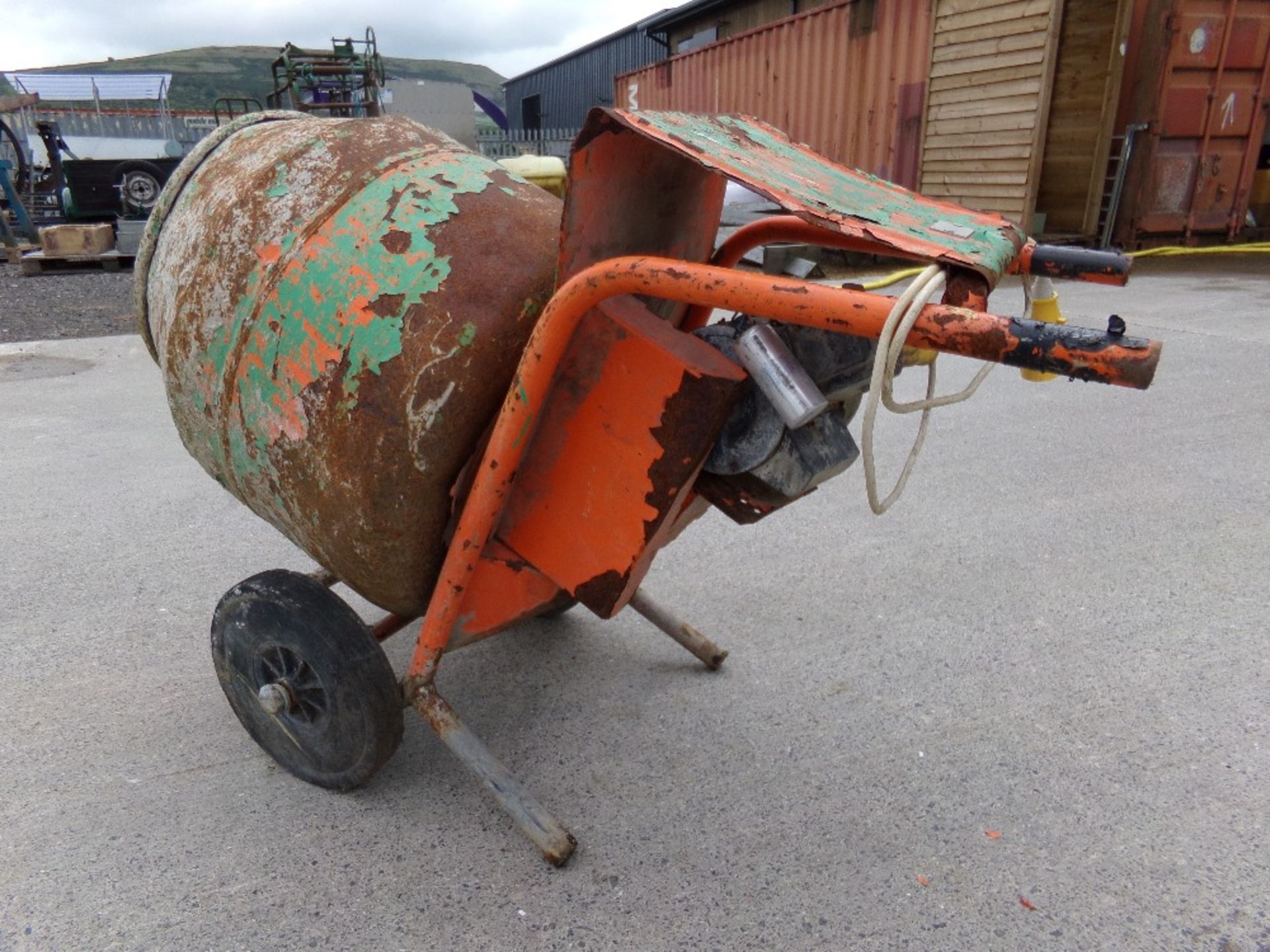 BELLE CEMENT MIXER - Image 4 of 4