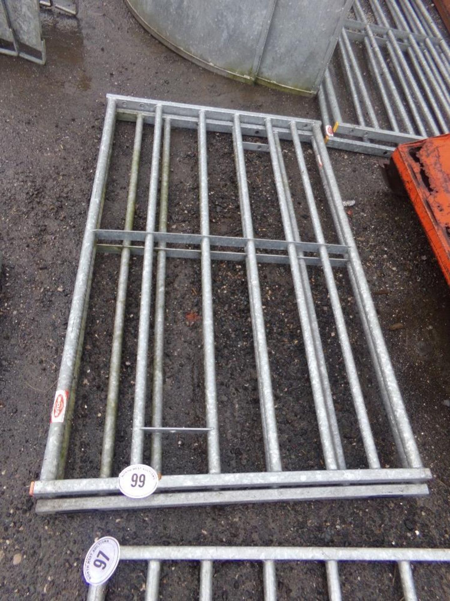 2 6FT FIELD GATES