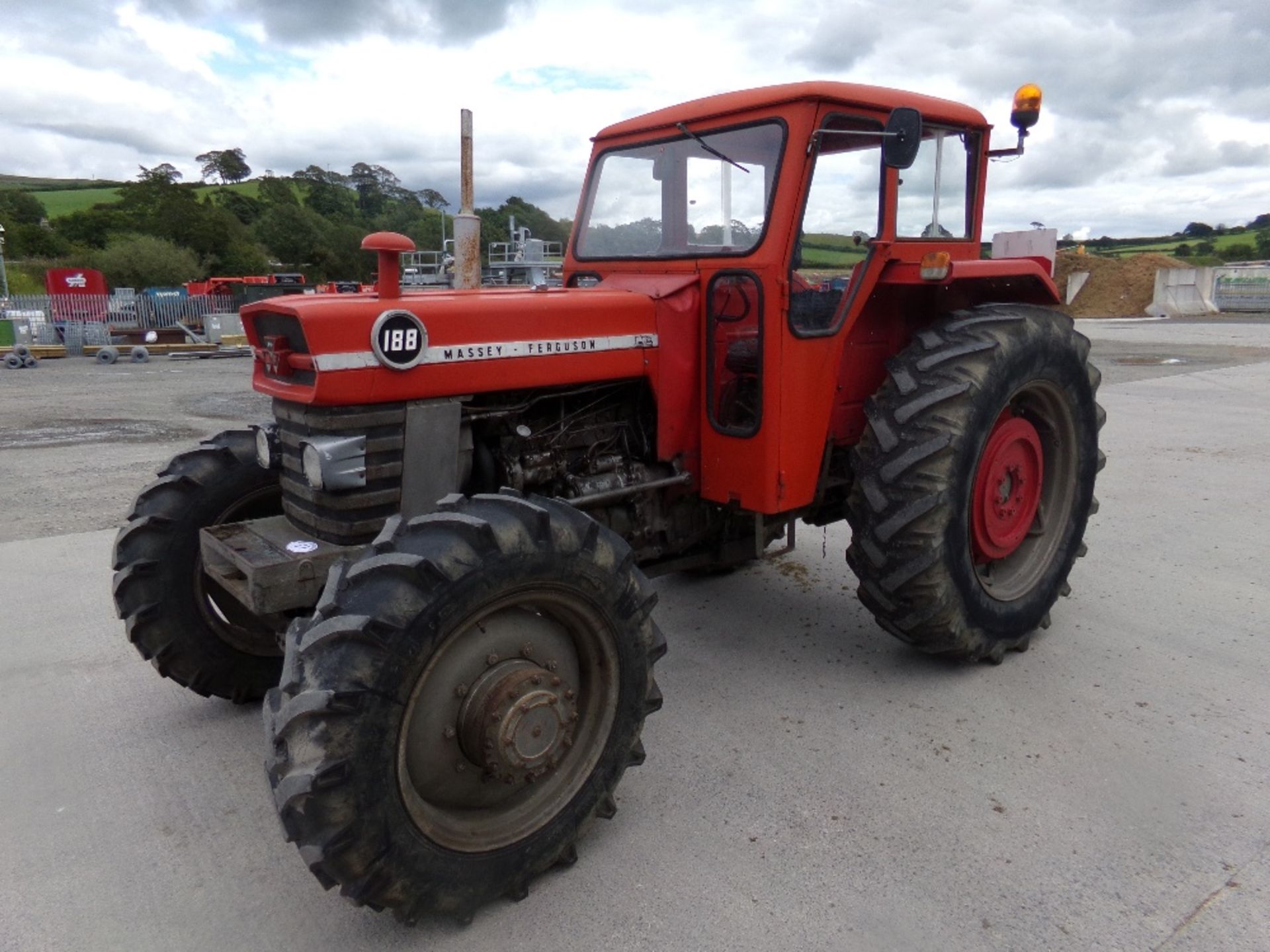 MF188 4 X 4 MULTIPOWER TRACTOR. 4000HRS.