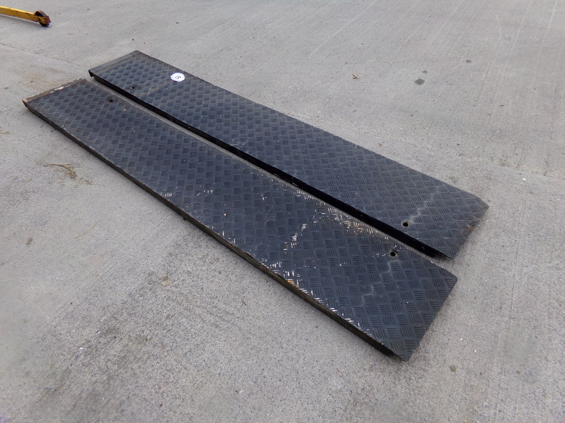 TRAILER RAMPS, 8FT LONG APPROX (NO VAT) - Image 2 of 2