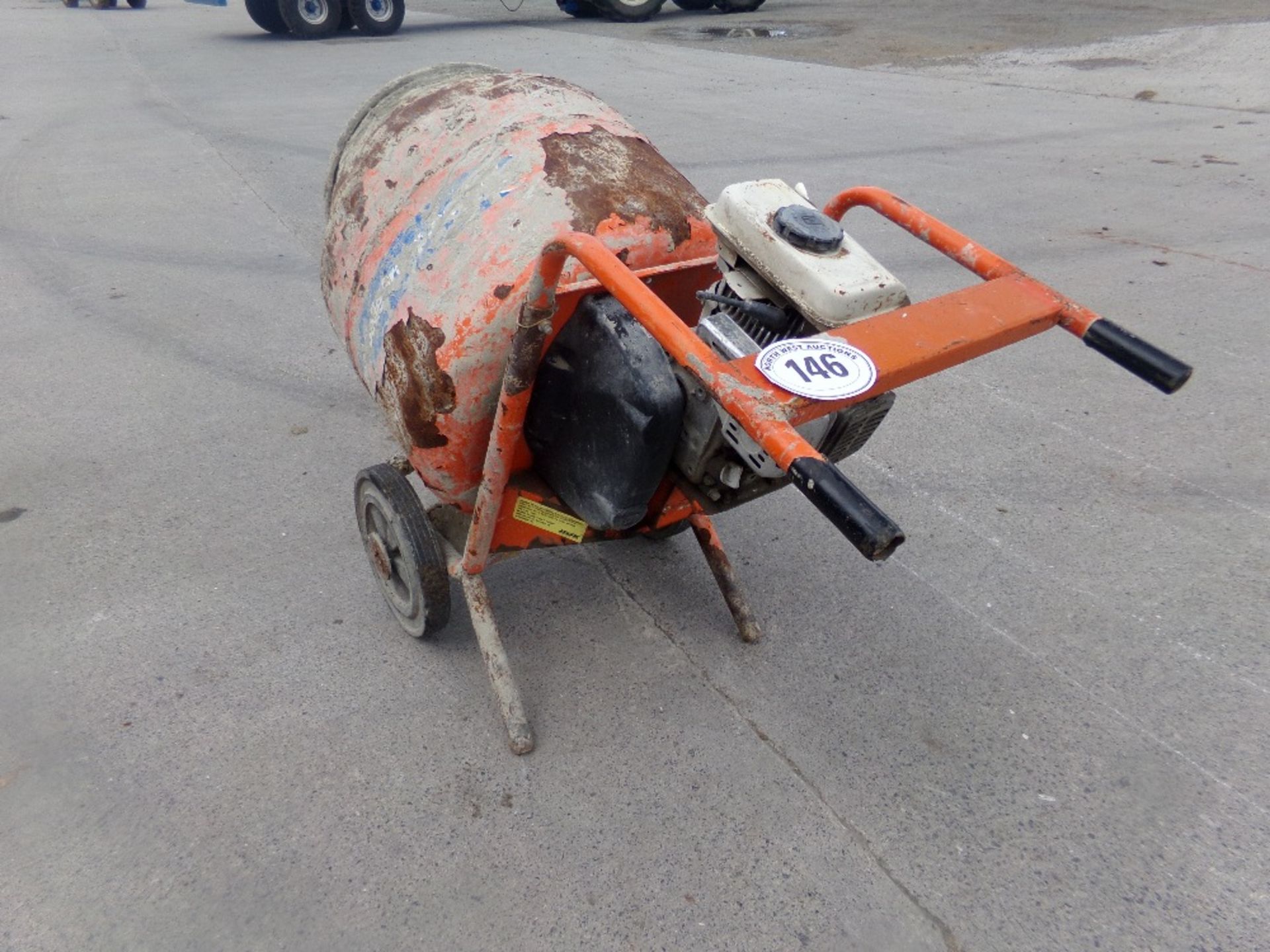 CEMENT MIXER (NO VAT) - Bild 3 aus 3