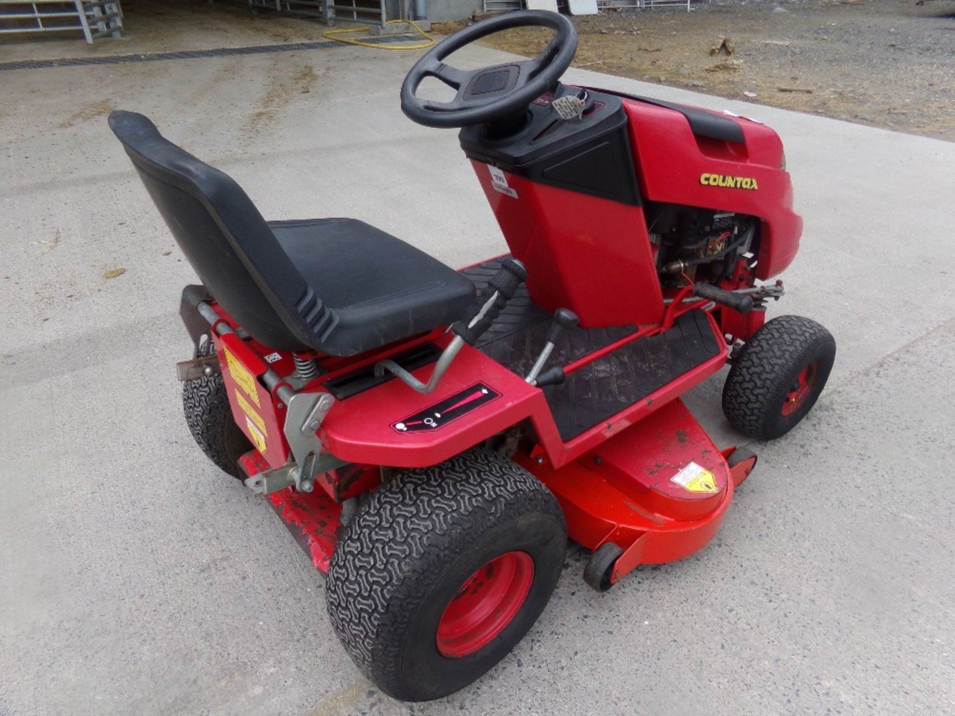 COUNTAX RIDE-ON MOWER (NO VAT) - Image 3 of 3