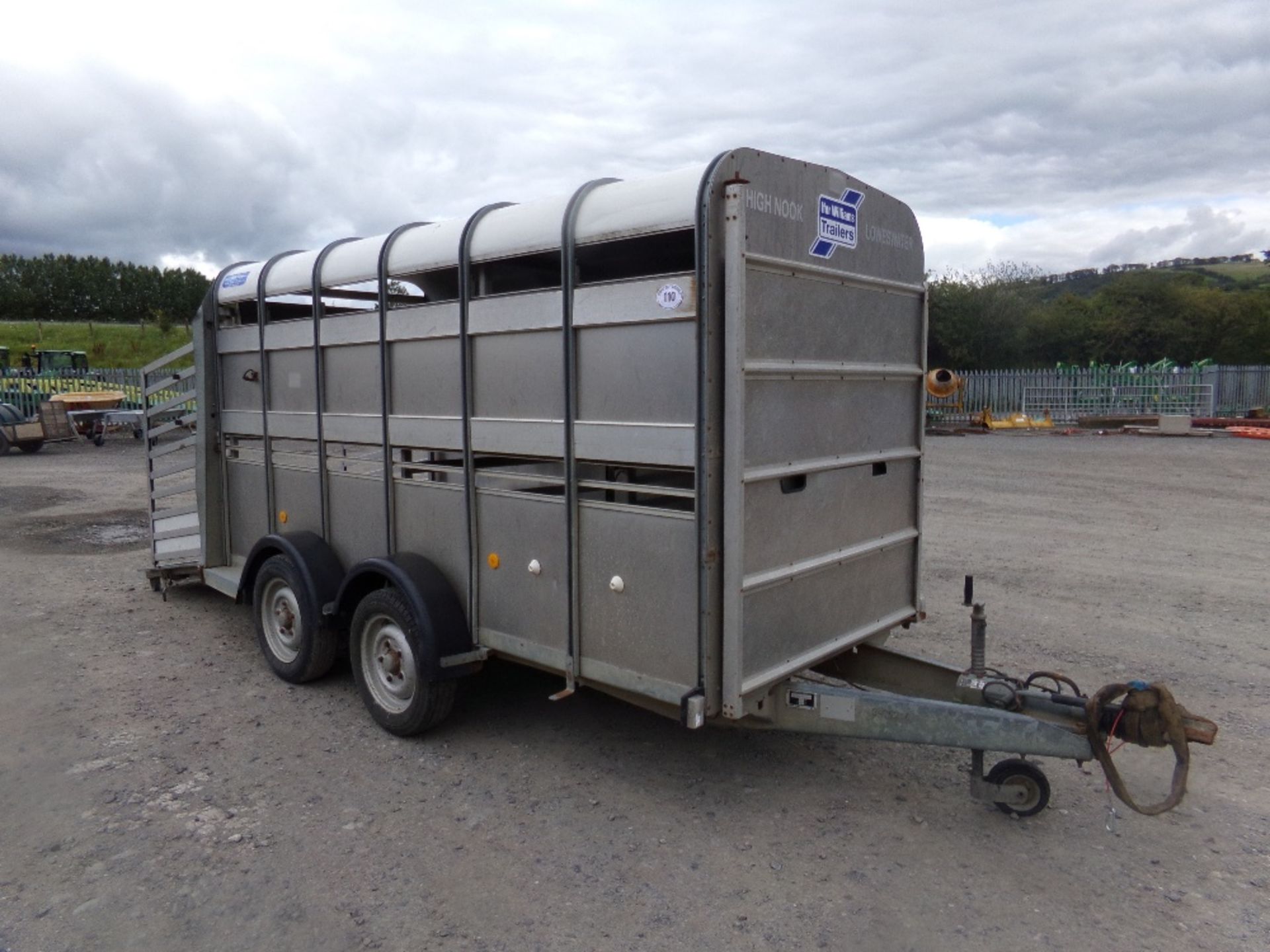 IFOR WILLIAMS 12' TA5 LIVESTOCK TRAILER