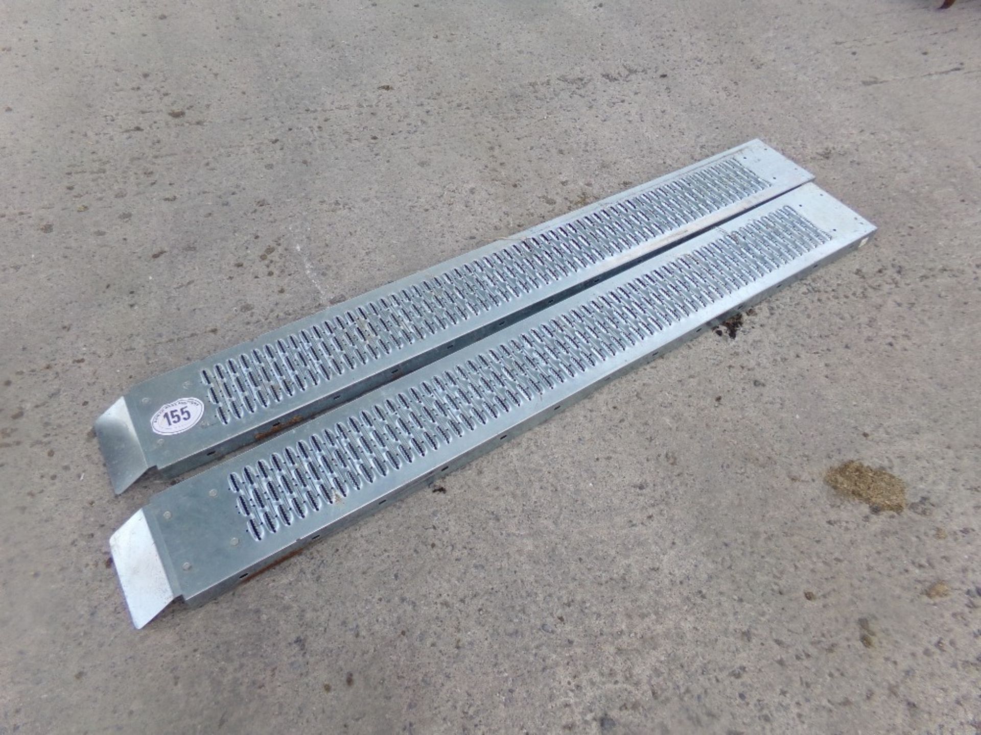 6FT TRAILER RAMPS (NO VAT)