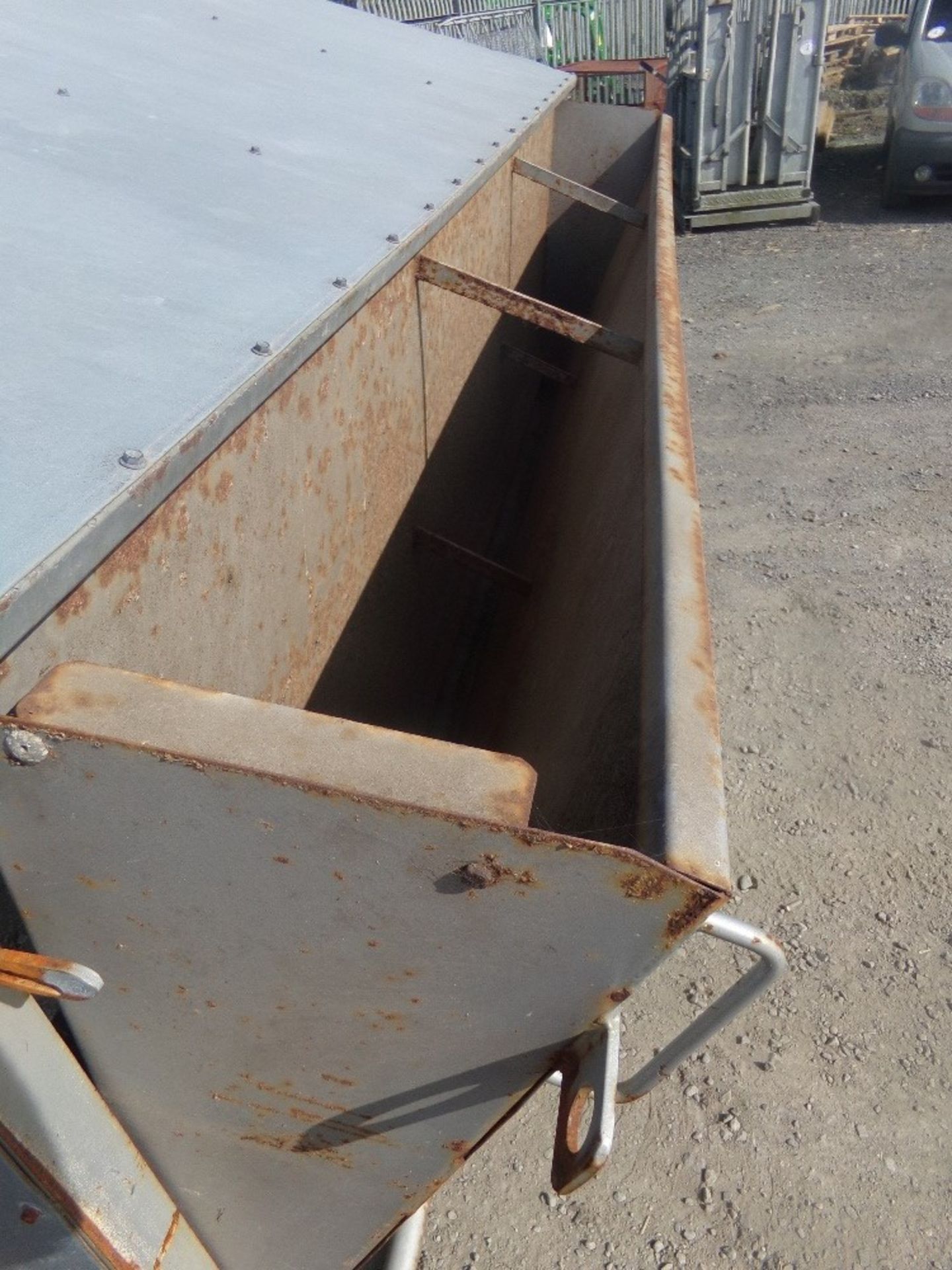 CALF CREEP FEEDER (NO VAT) - Image 3 of 4