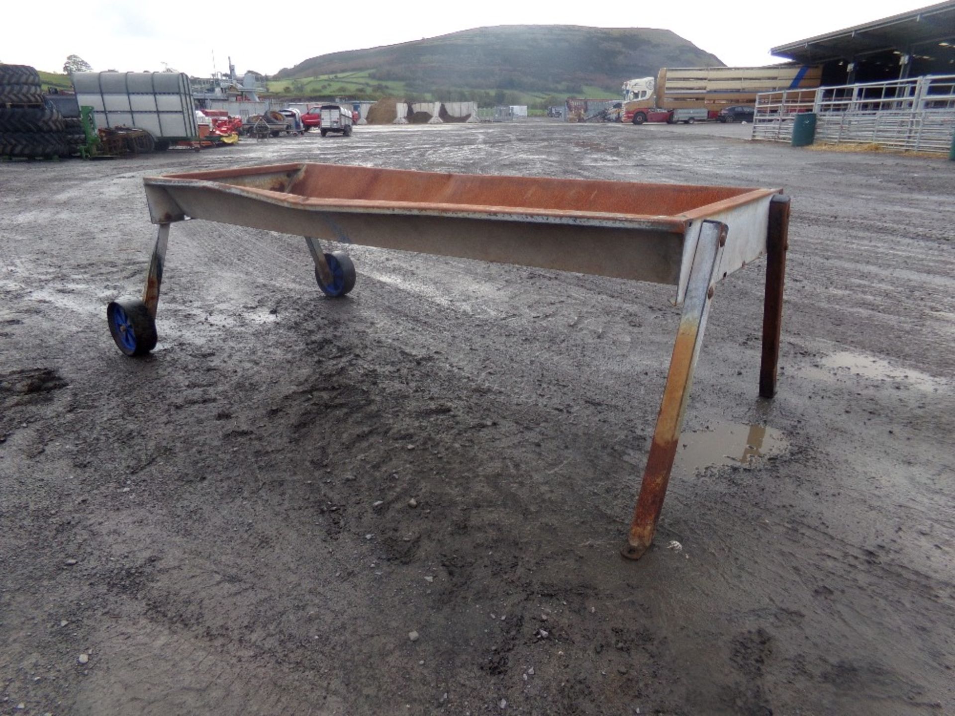 CATTLE FEED TROUGH (NO VAT)