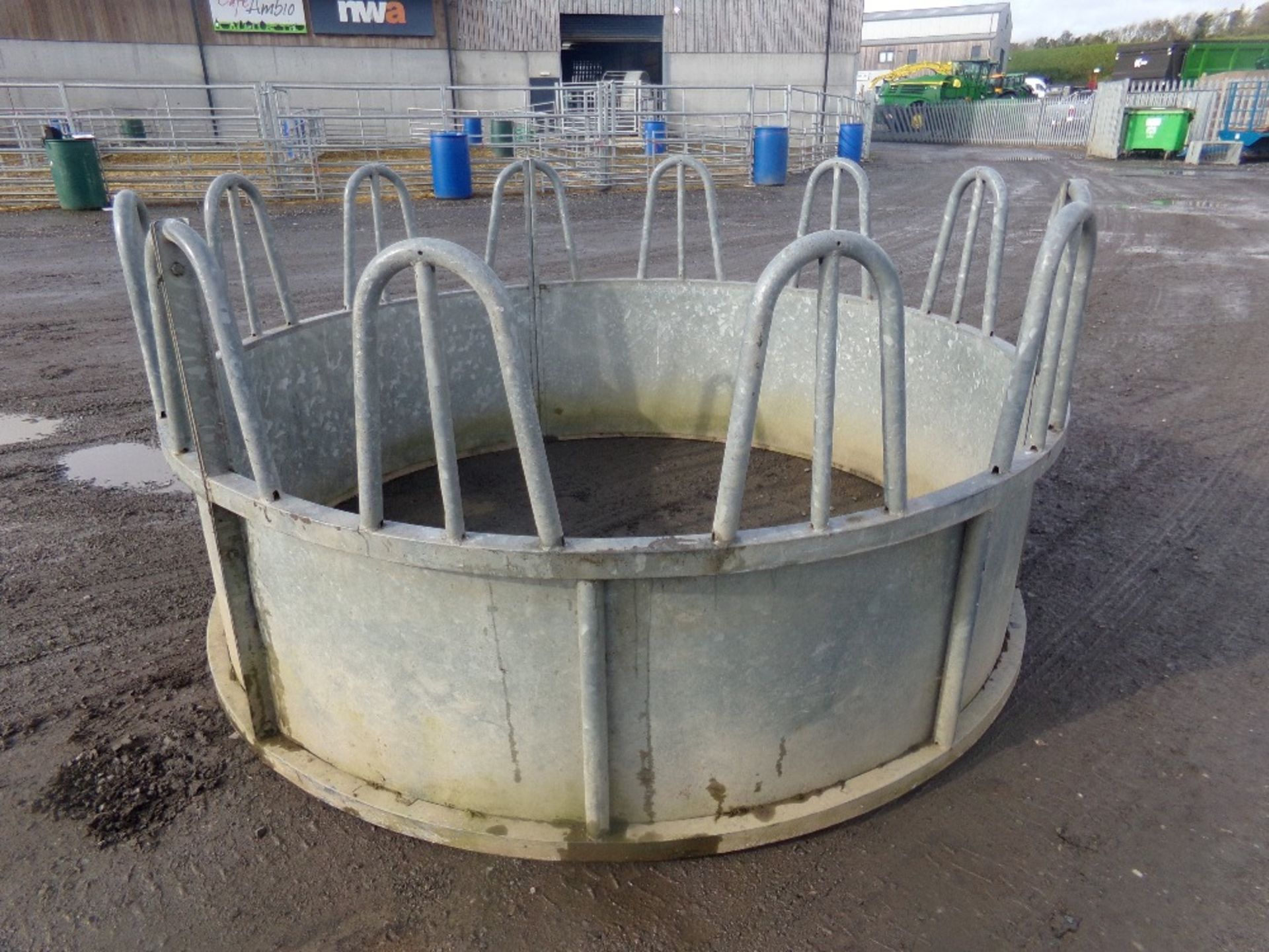 CATTLE RING FEEDER (NO VAT) - Image 2 of 3