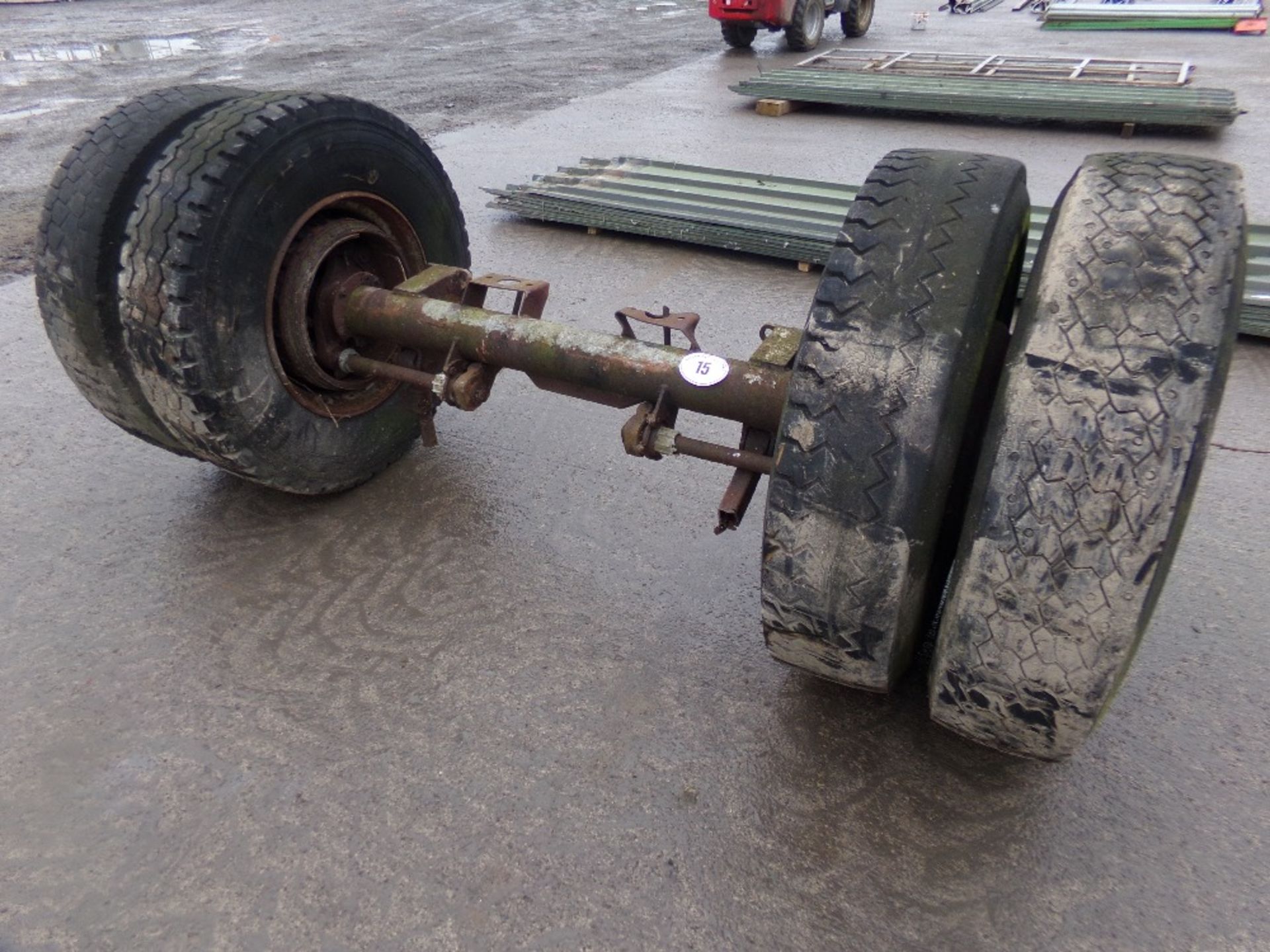 HGV AXLE AND TYRES