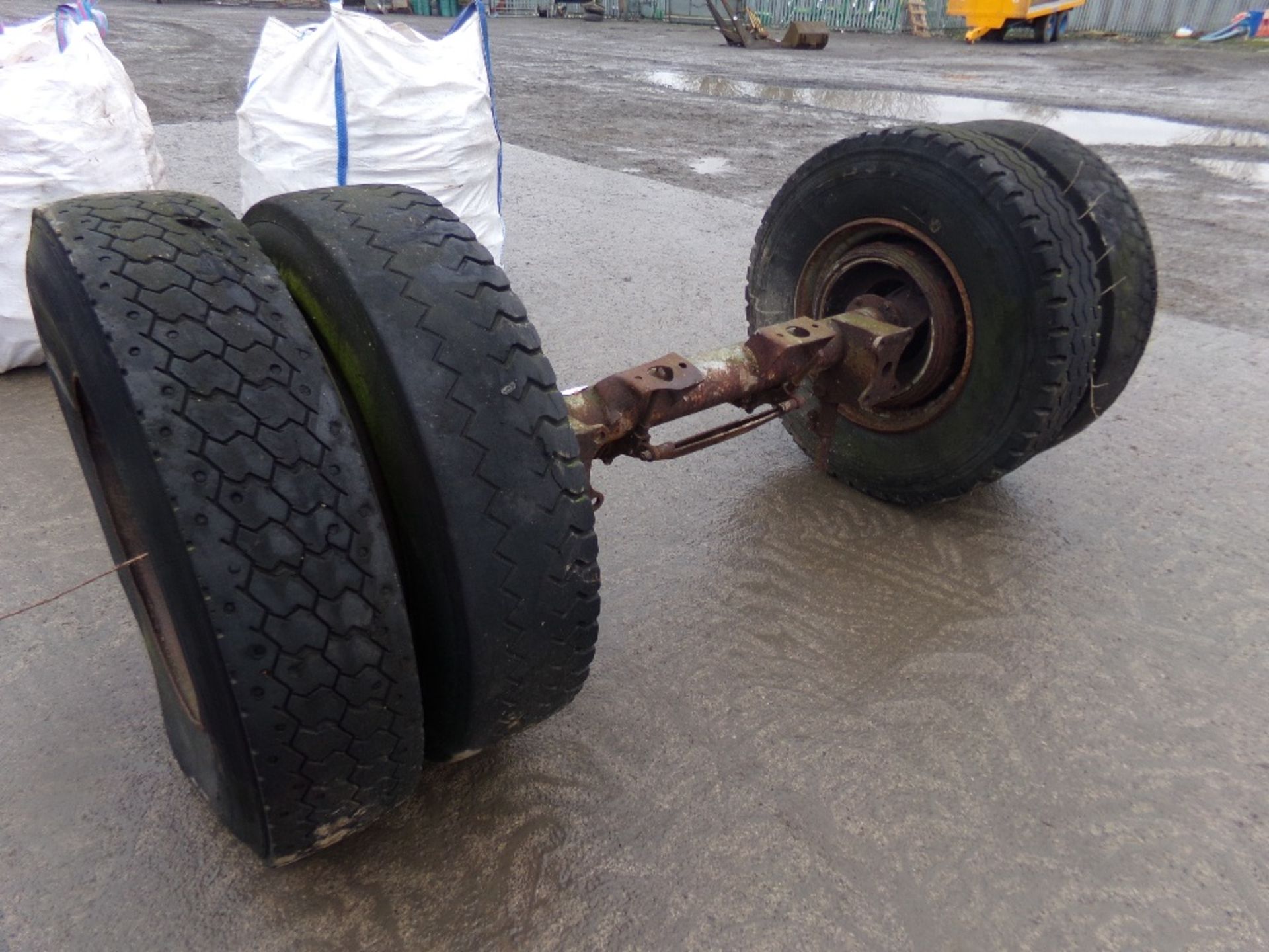 HGV AXLE AND TYRES - Image 2 of 2