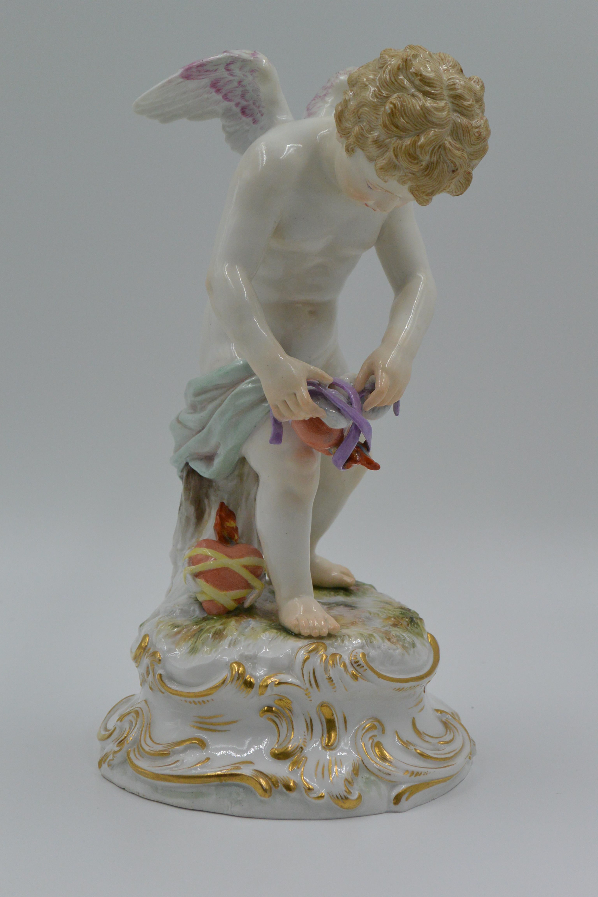 Meissen, Cupid Binding Winged Hearts, Model P139 - Image 7 of 9