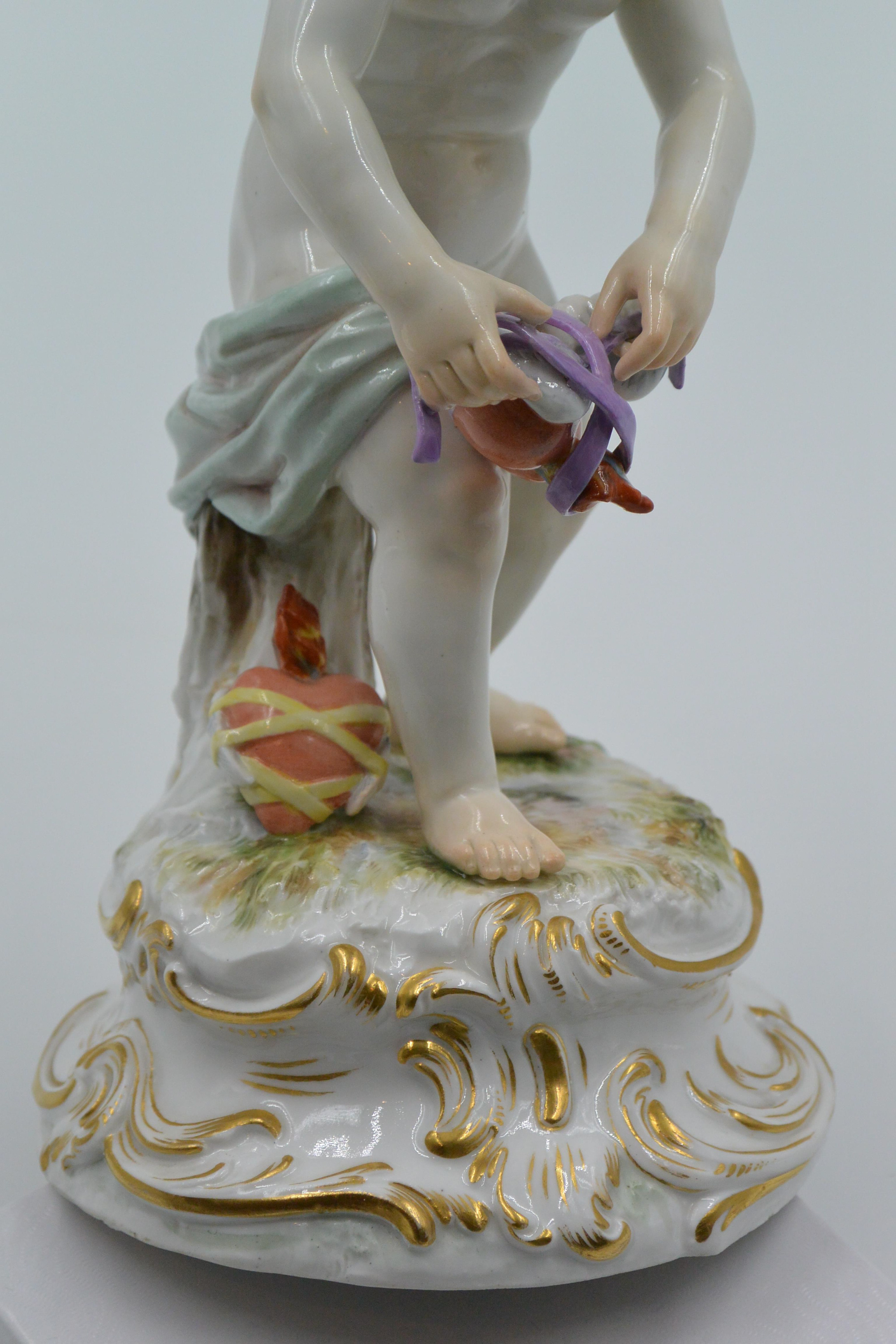 Meissen, Cupid Binding Winged Hearts, Model P139 - Image 8 of 9