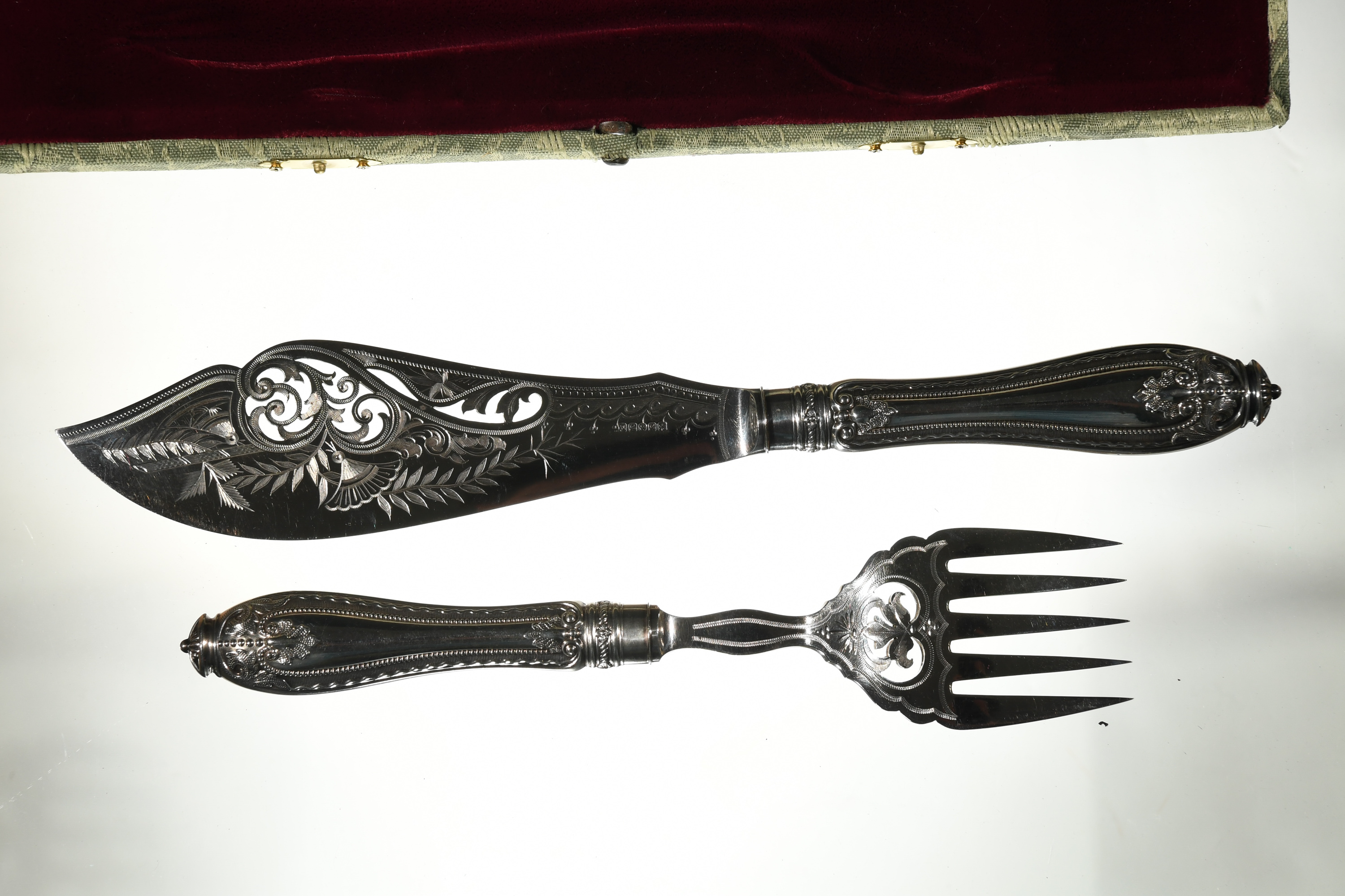 Sterling Silver and Sheffield Plate Fish Serving Set - Image 2 of 4