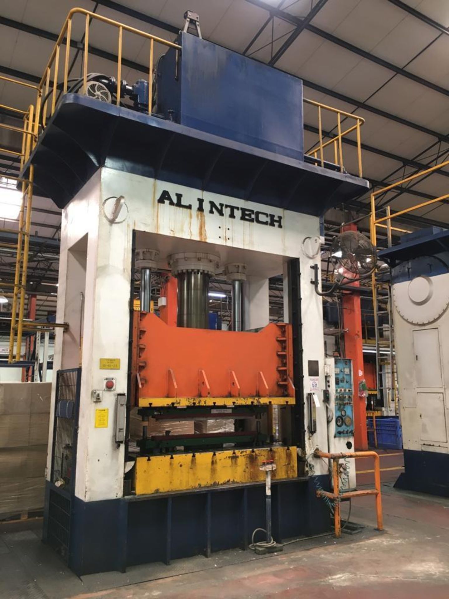 ALINTECH 350 TON HYDRAULIC STAMPING PRESS; MODEL 350-H