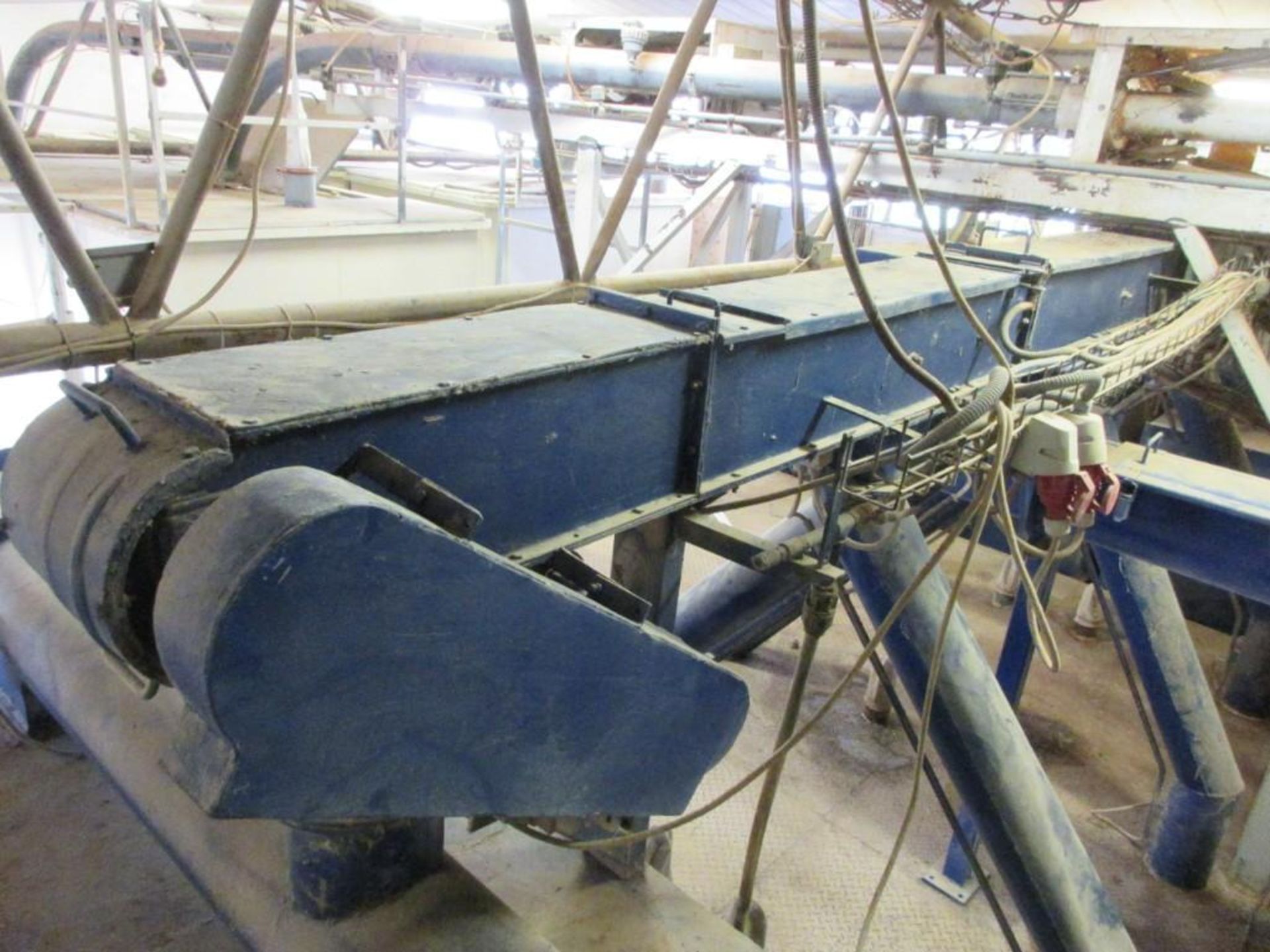 BELT CONVEYOR