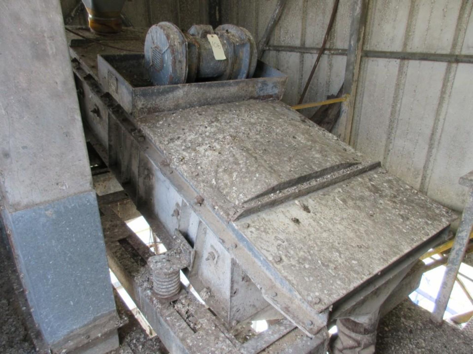 GHOST VIBRATORY MILL/SHAKER - Image 2 of 3