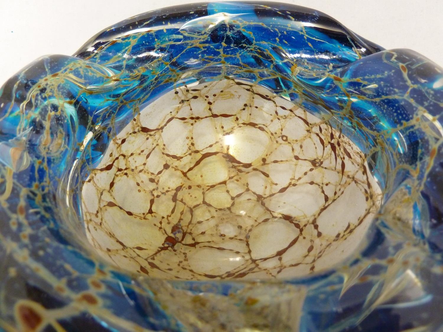 Mdina glass - a bowl with everted rim, the textured blue glass rim folded over a sand and rust - Image 3 of 4