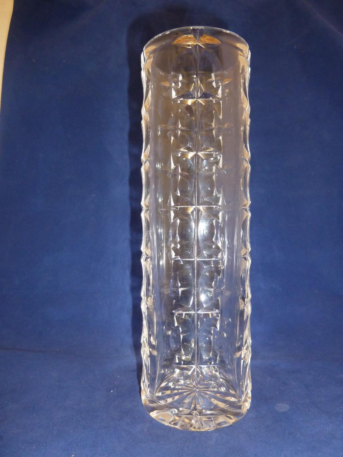 John Luxton for Stuart - a Totem Pole vase, in colourless glass, of cylindrical shape, cut with - Image 3 of 6