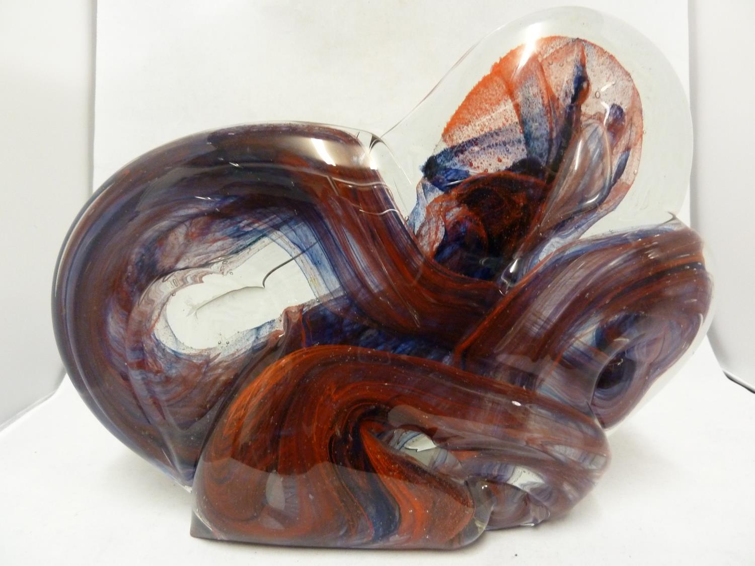 Isle of Wight Glass - a Knot sculpture, red and blue colouration, of squat form, 23.5cm high x 29.